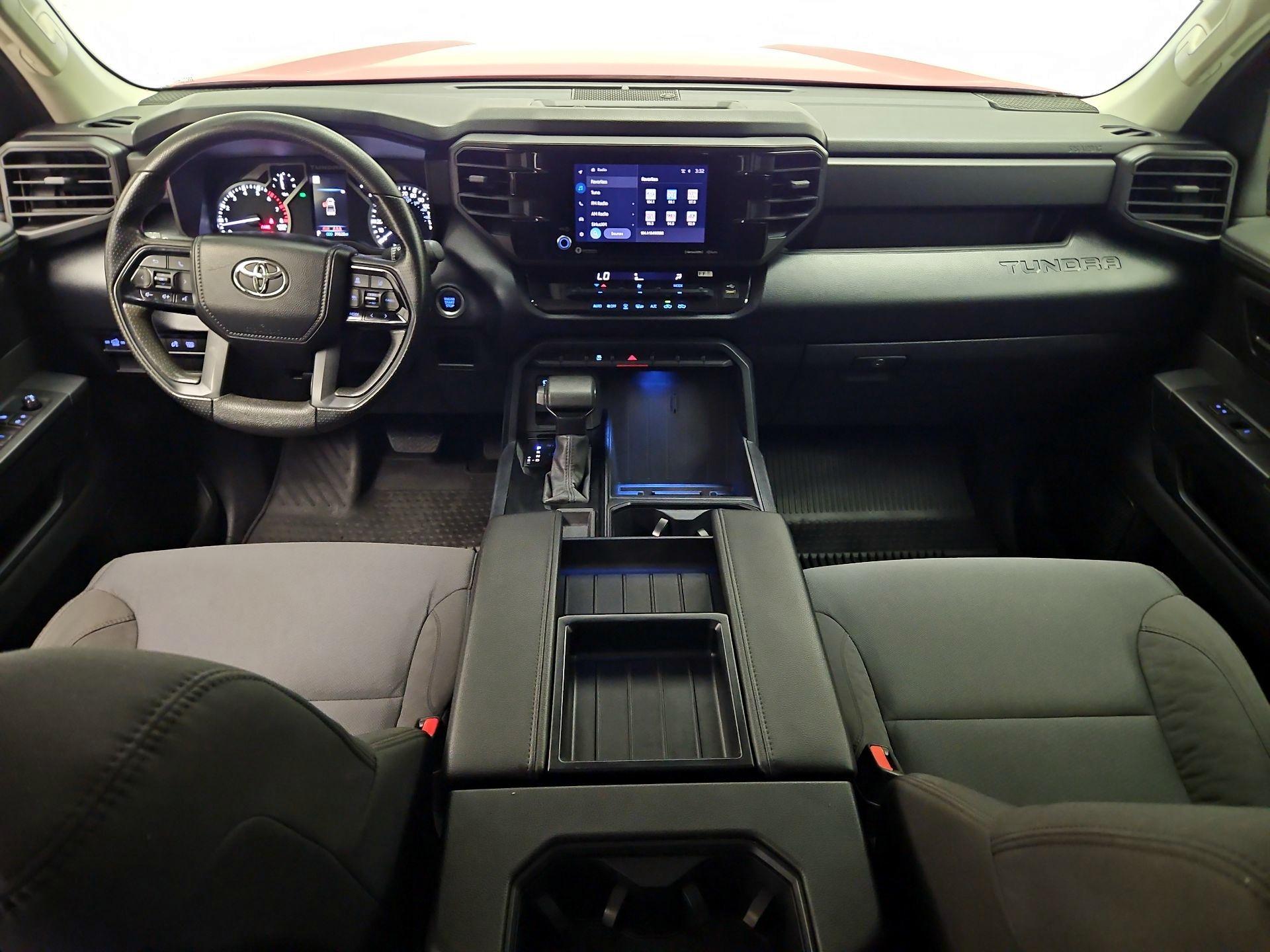 Thumbnail: 2024 Toyota Tundra - 9