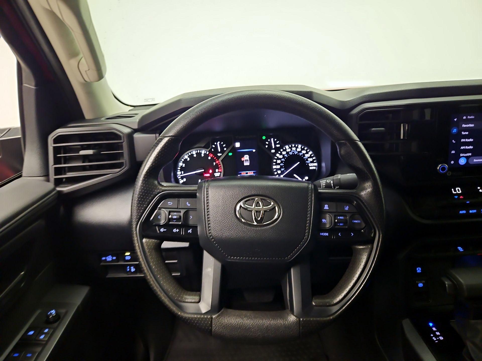 Thumbnail: 2024 Toyota Tundra - 10