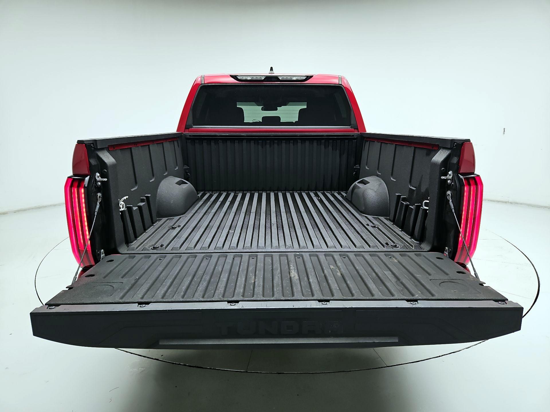 Thumbnail: 2024 Toyota Tundra - 18