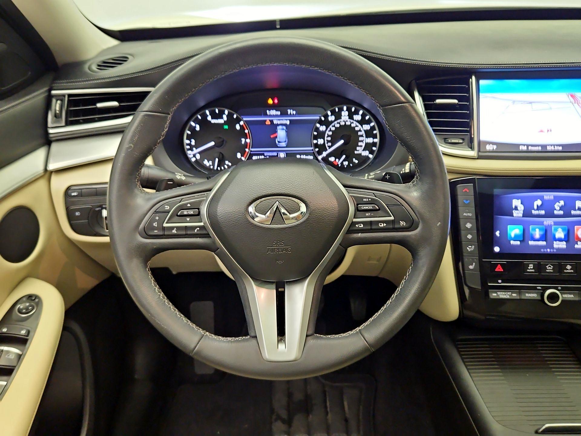Thumbnail: 2019 INFINITI QX50 - 10