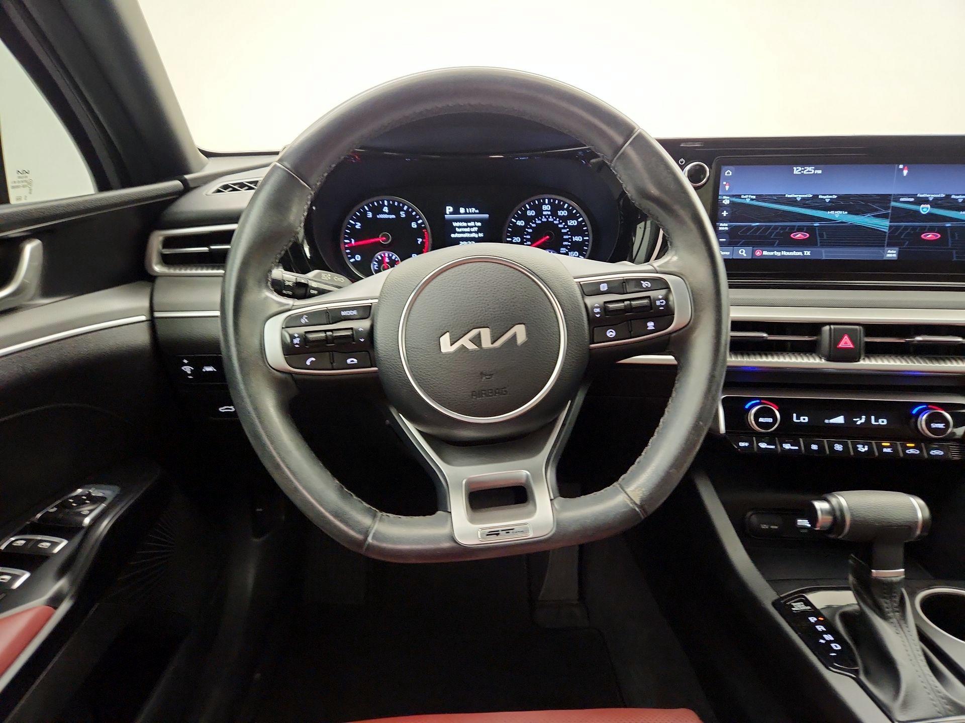 Thumbnail: 2023 Kia K5 - 10