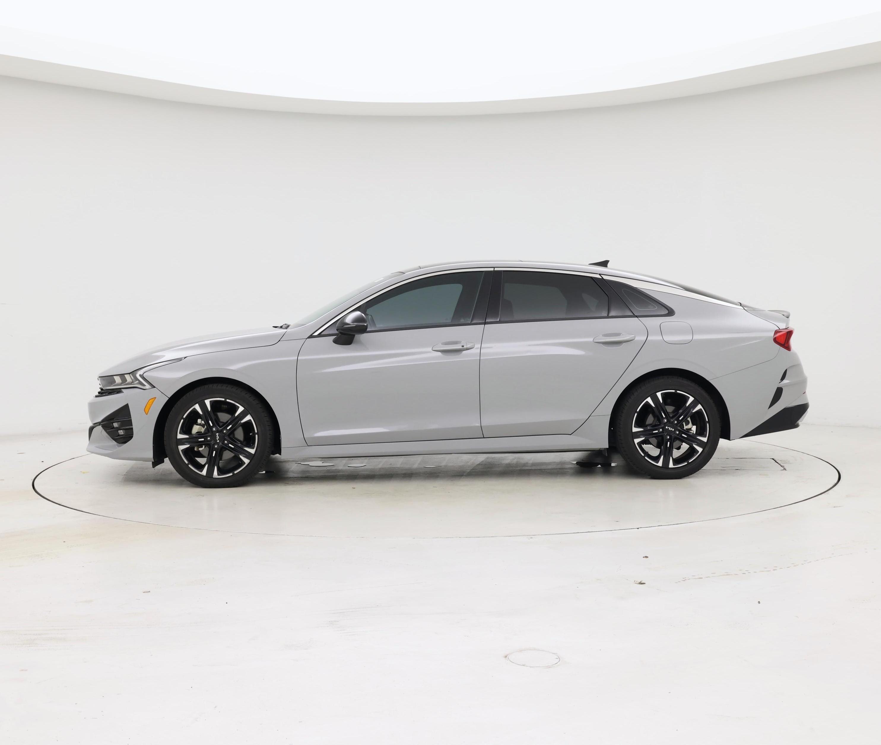 Thumbnail: 2023 Kia K5 - 3