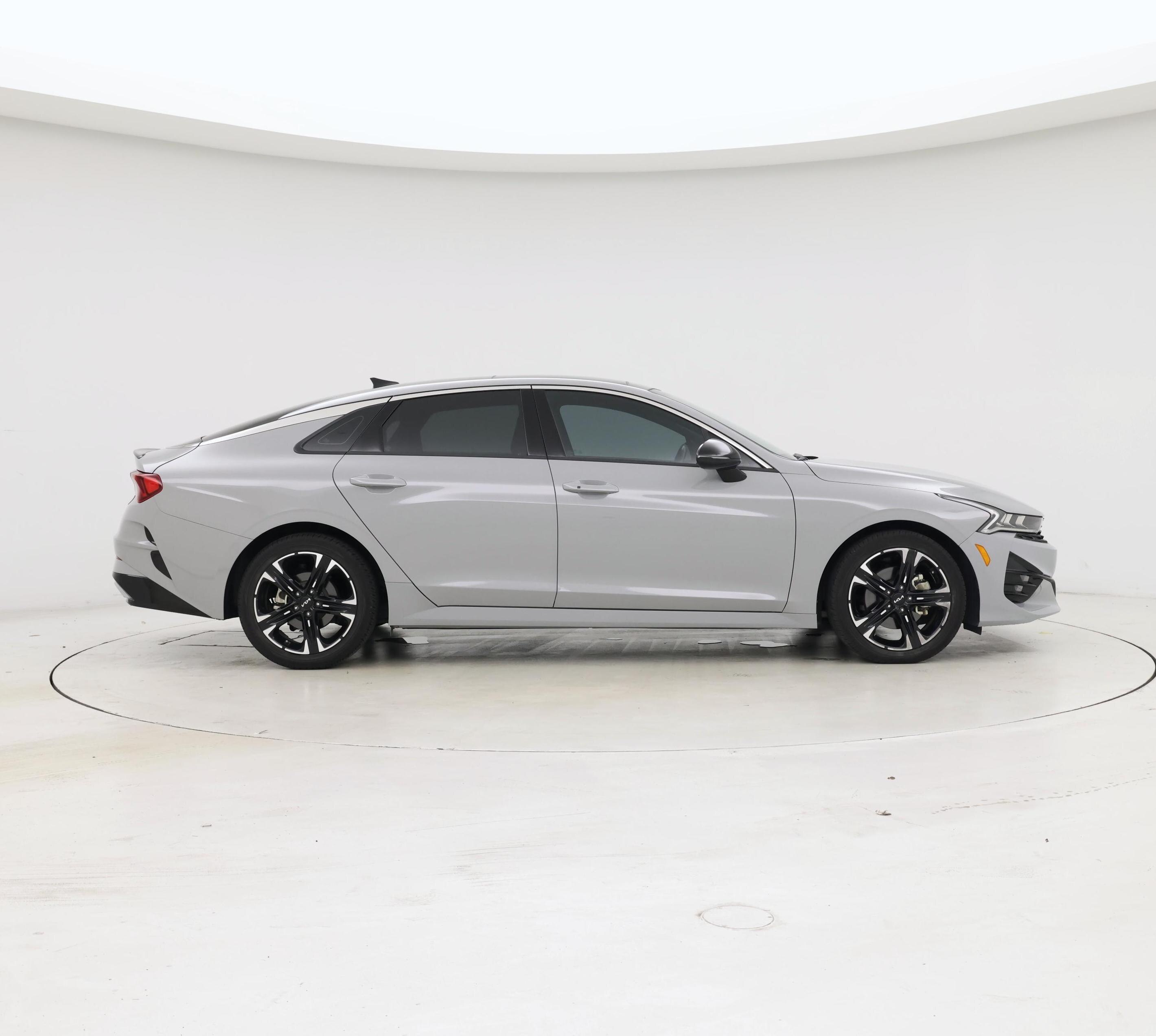 Thumbnail: 2023 Kia K5 - 7