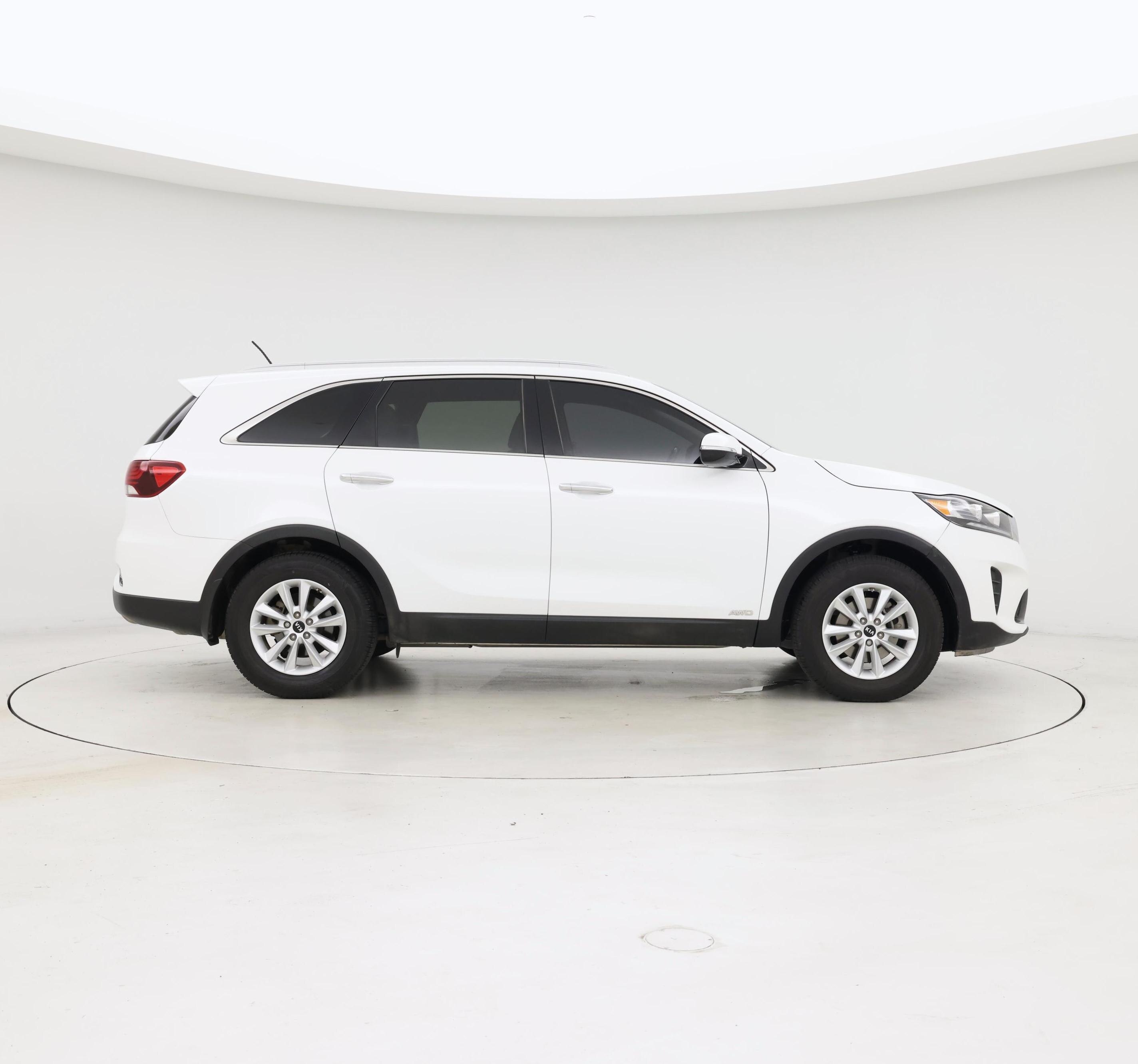 Thumbnail: 2020 Kia Sorento - 7