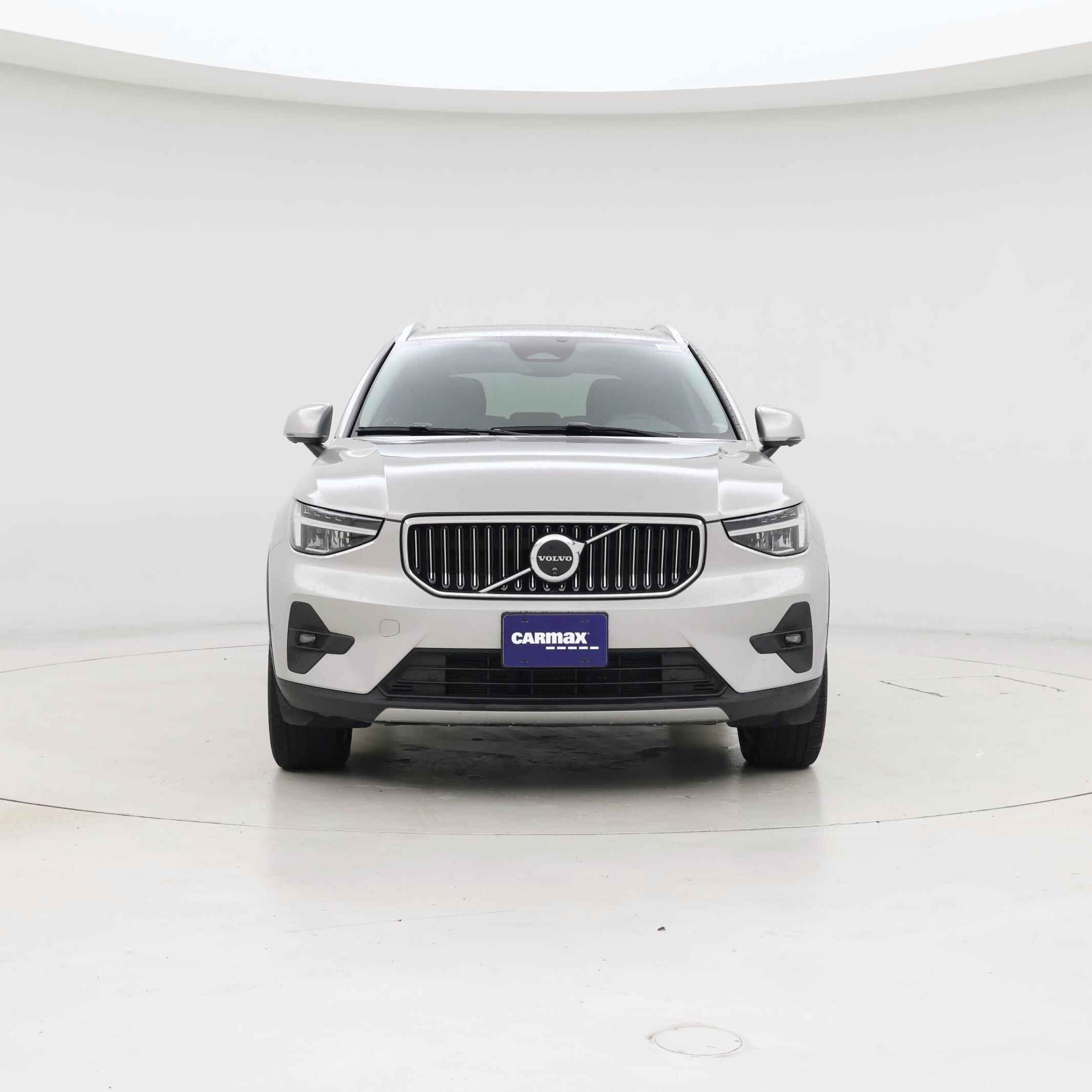 Thumbnail: 2025 Volvo XC40 - 5