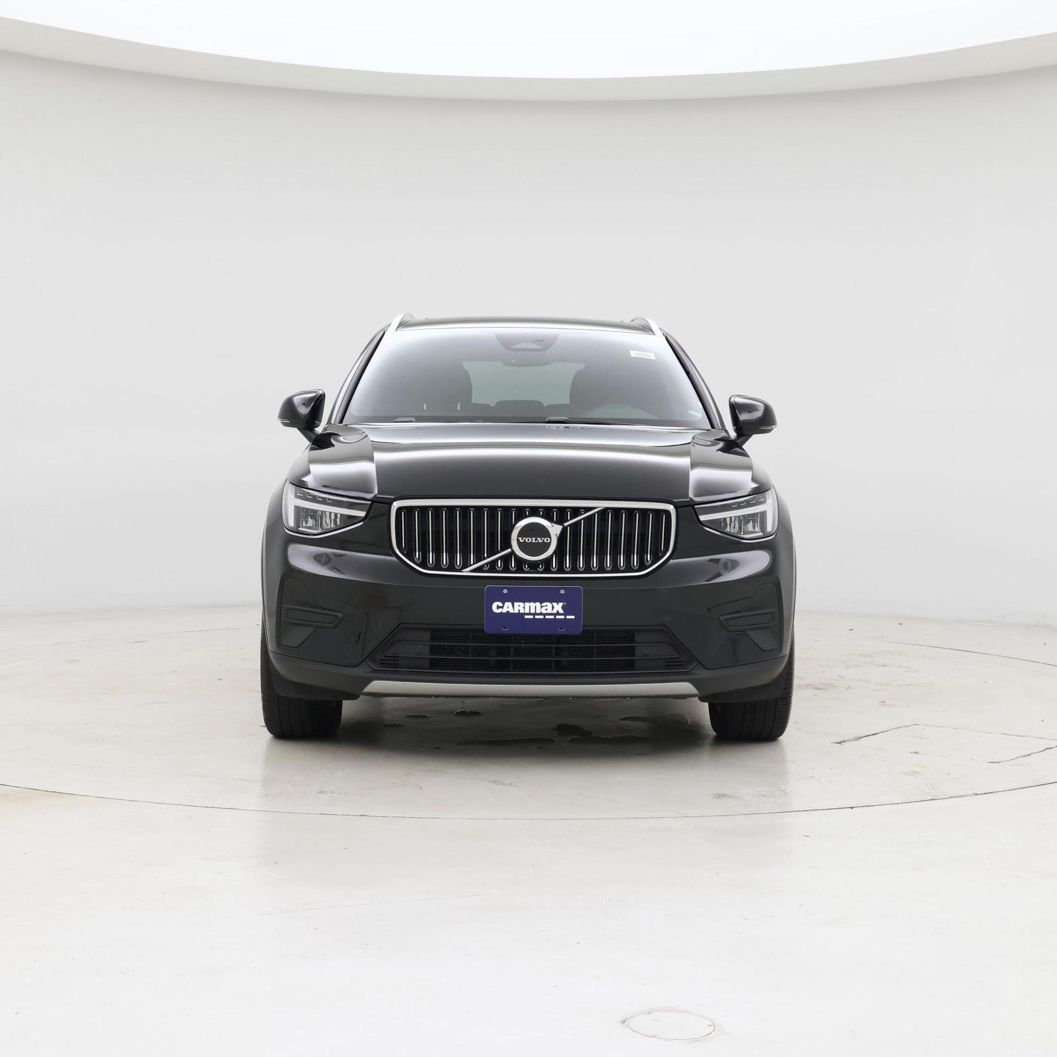 Thumbnail: 2025 Volvo XC40 - 5