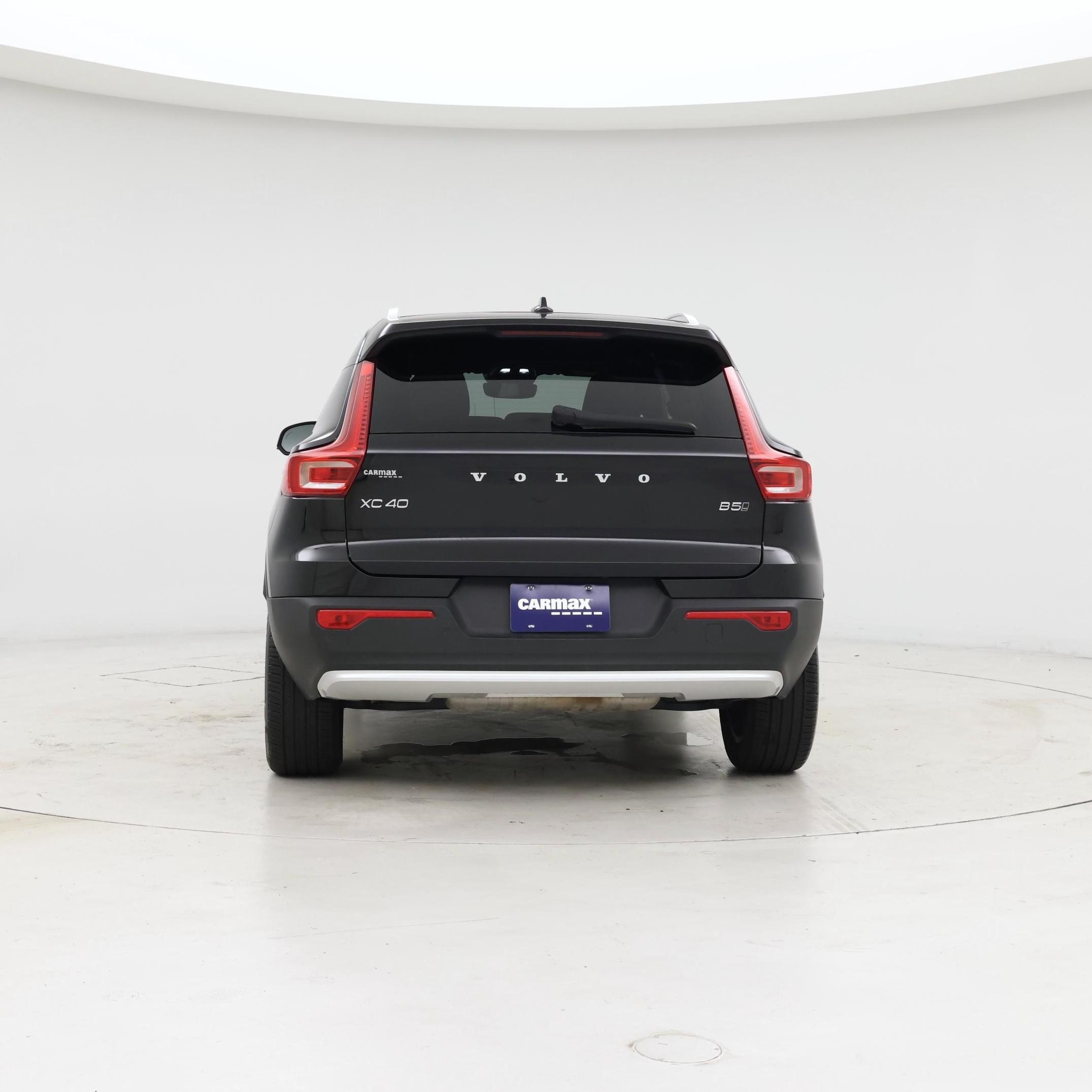 Thumbnail: 2025 Volvo XC40 - 6