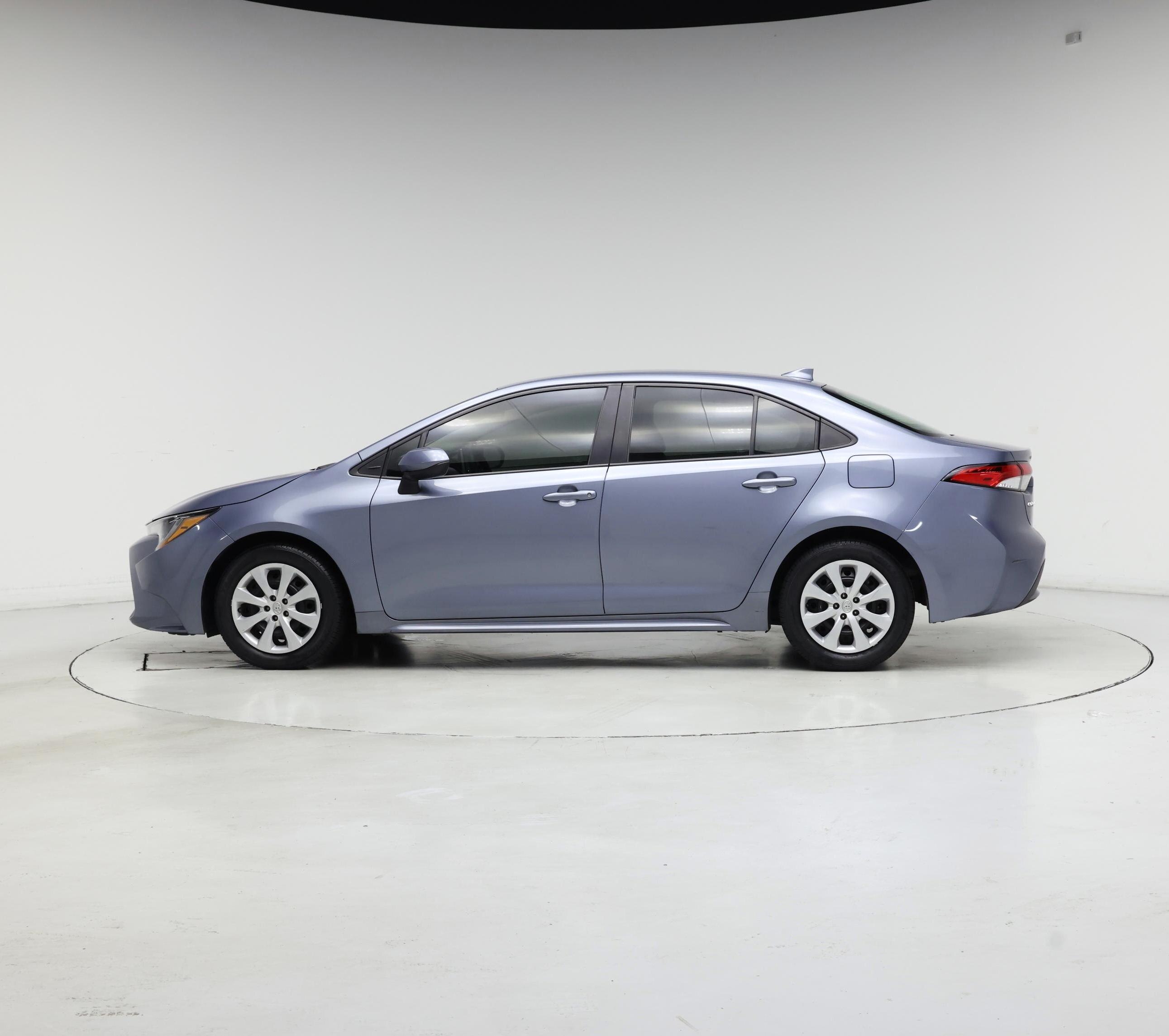 Thumbnail: 2021 Toyota Corolla - 3