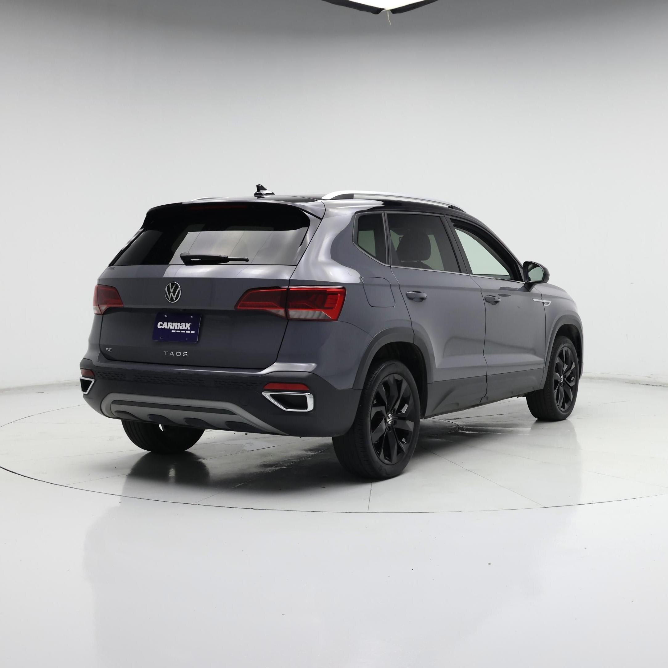 Thumbnail: 2023 Volkswagen Taos - 8