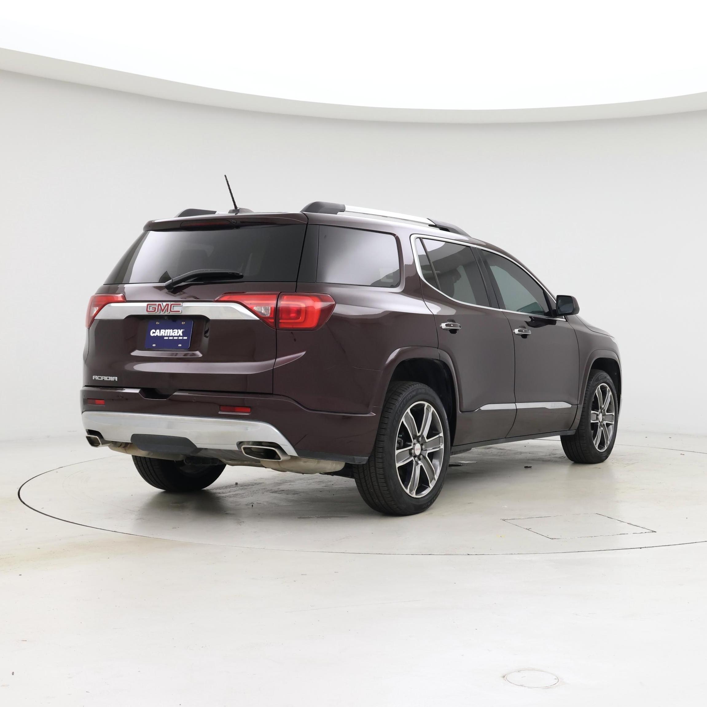 Thumbnail: 2017 GMC Acadia - 8