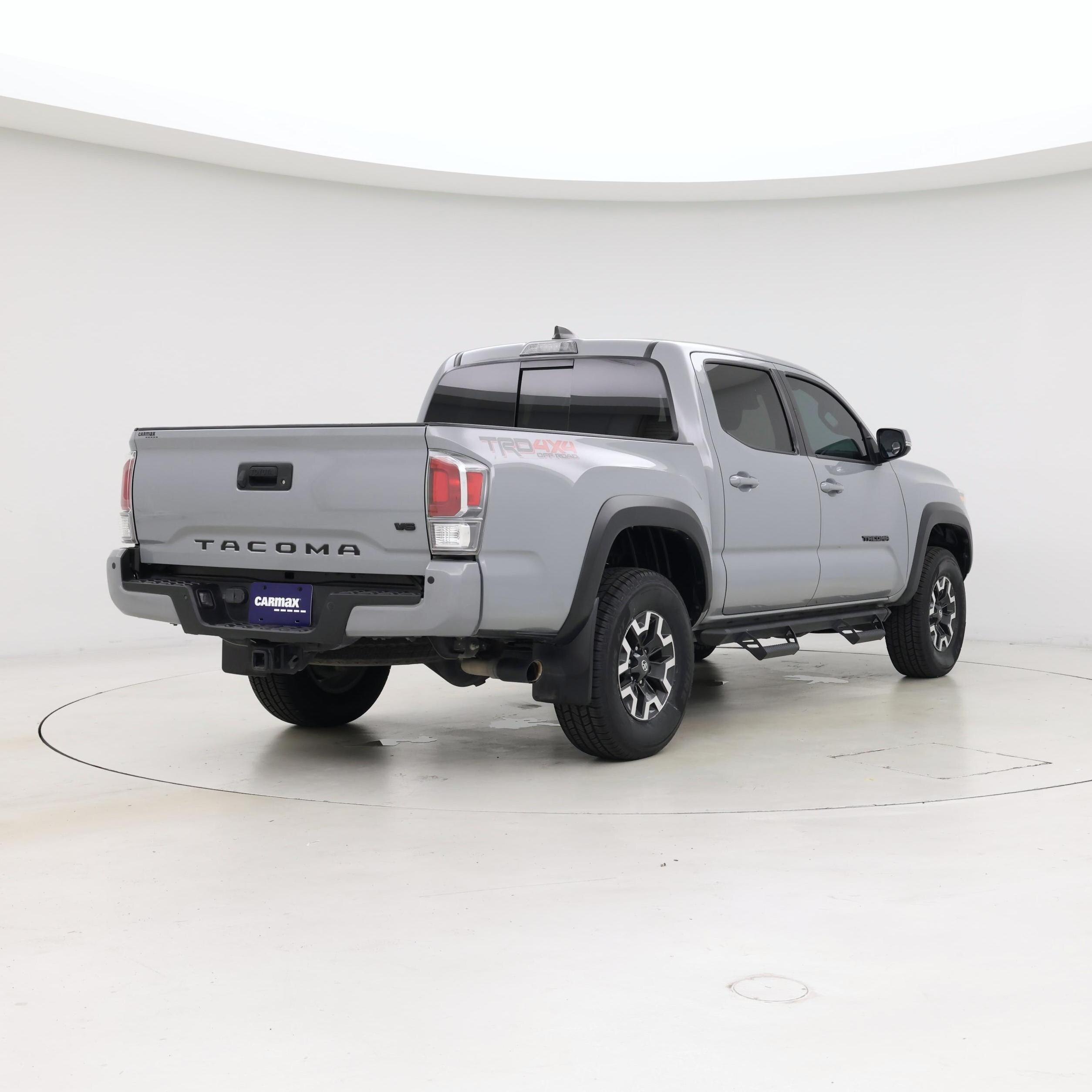 Thumbnail: 2021 Toyota Tacoma - 8