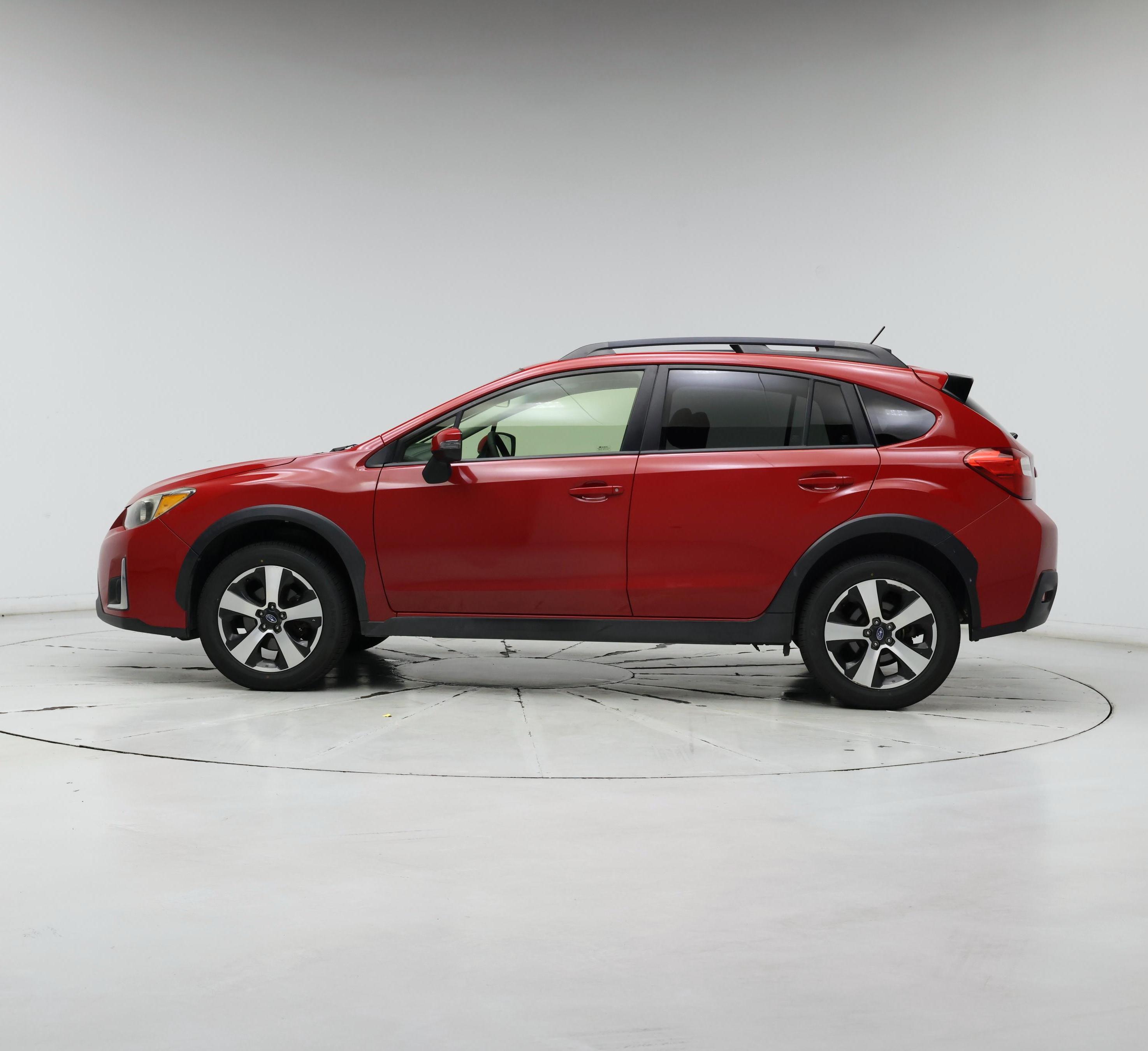 Thumbnail: 2017 Subaru Crosstrek - 3