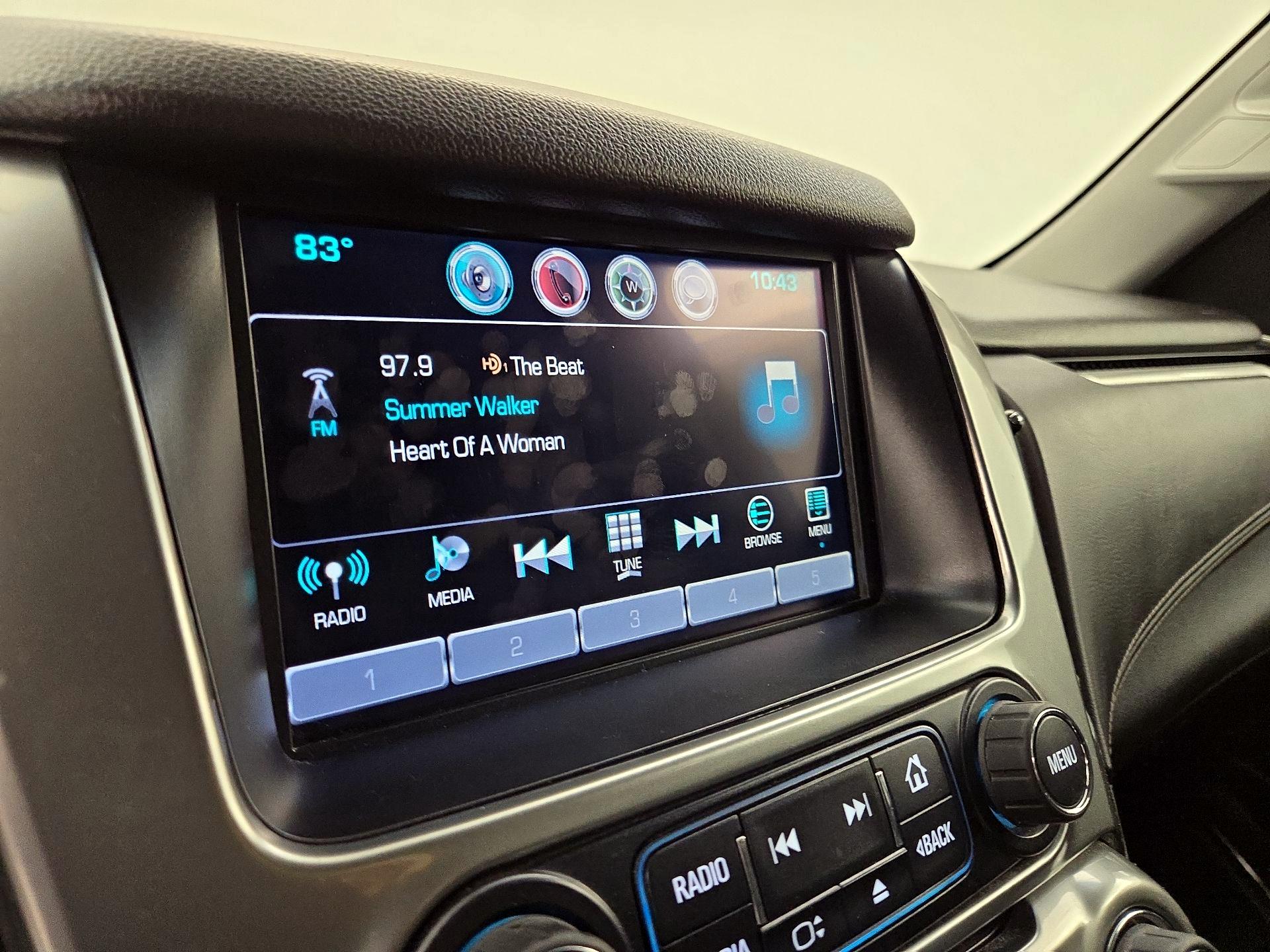 Thumbnail: 2016 Chevrolet Tahoe - 15