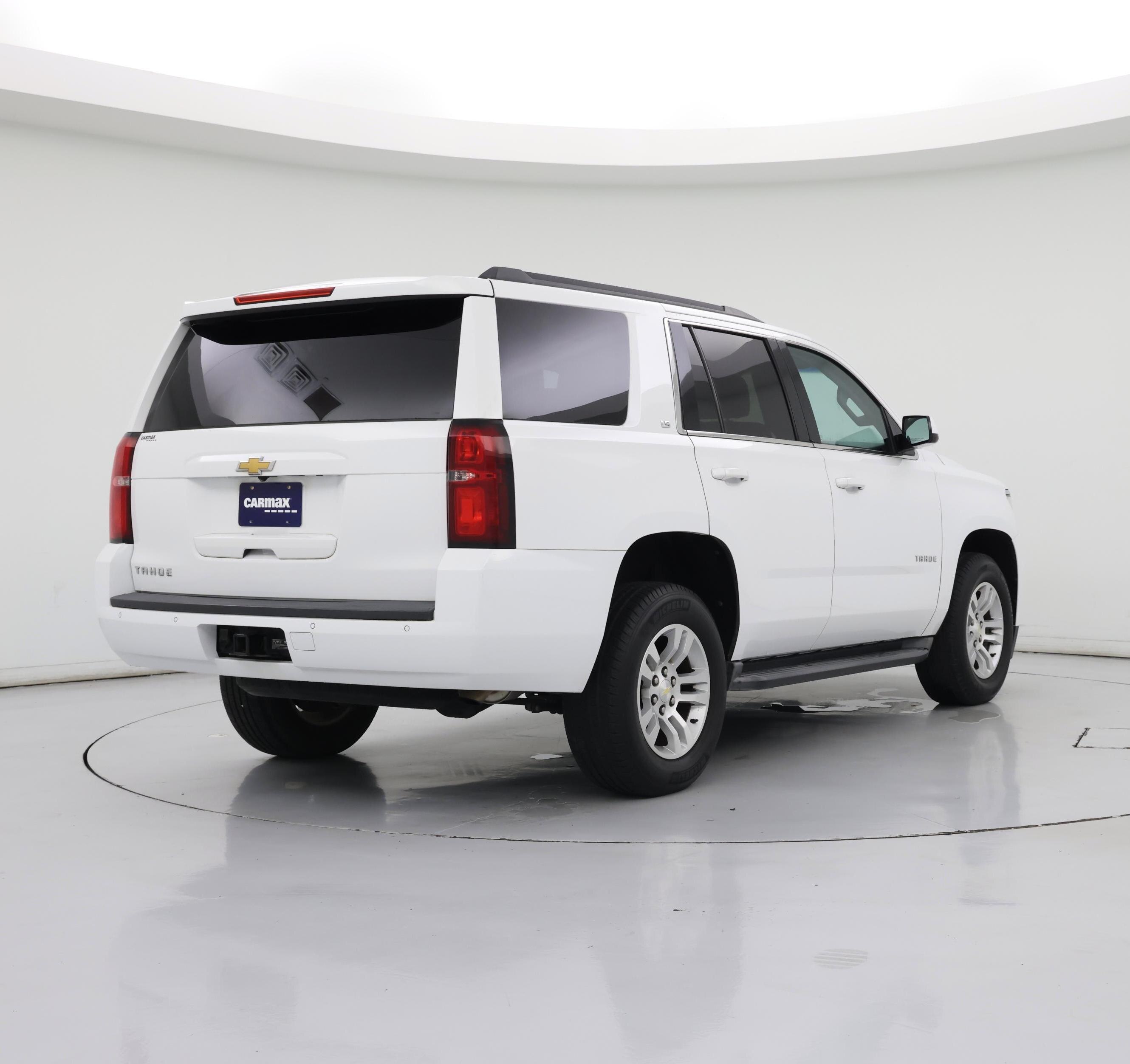 Thumbnail: 2016 Chevrolet Tahoe - 8