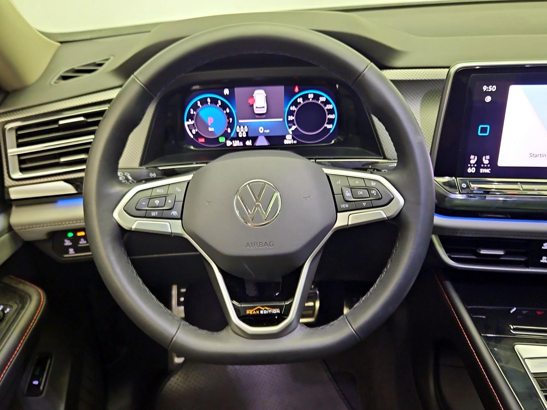 Thumbnail: 2024 Volkswagen Atlas - 10