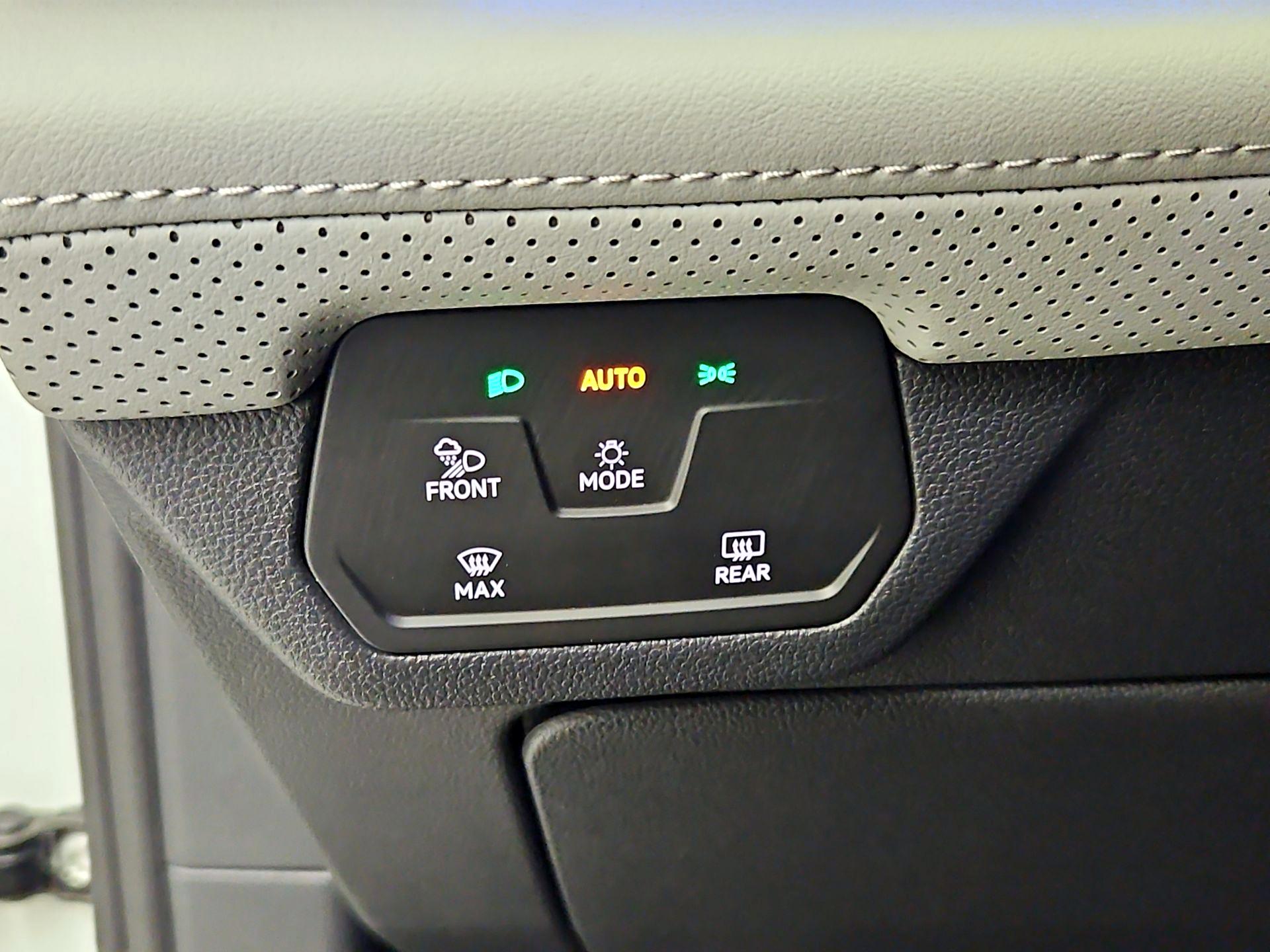 Thumbnail: 2024 Volkswagen Atlas - 13