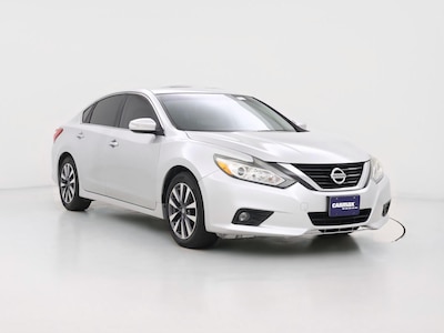 Silver 2017 Nissan Altima SL