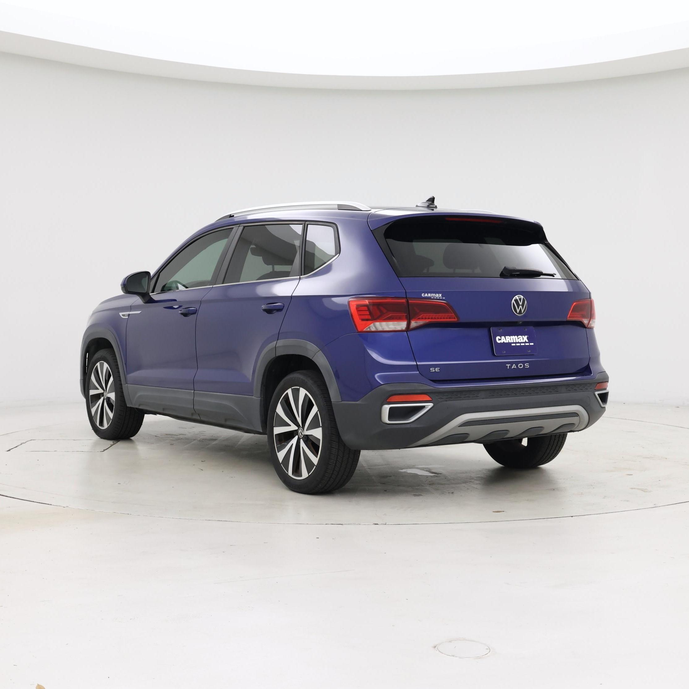 Thumbnail: 2022 Volkswagen Taos - 2