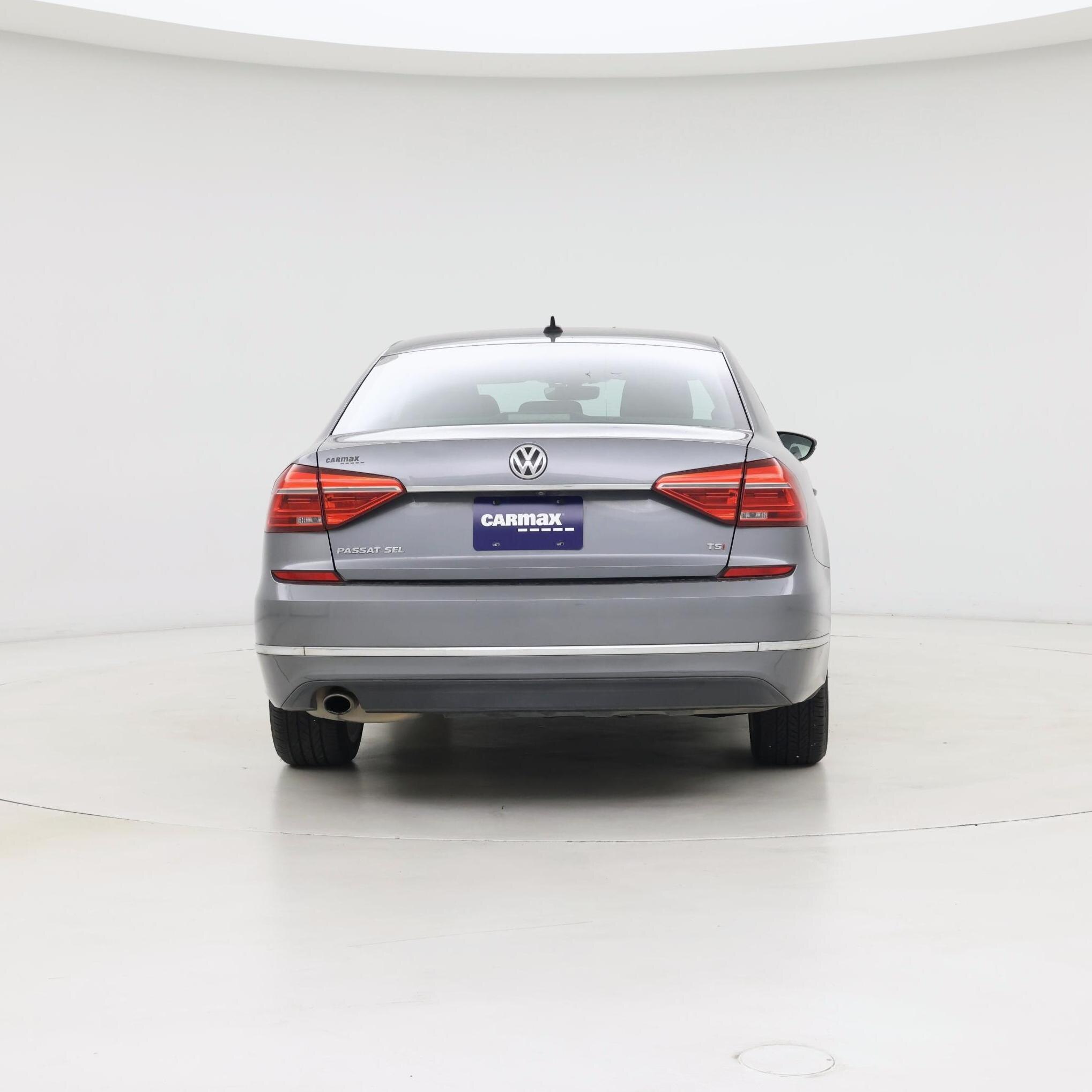Thumbnail: 2016 Volkswagen Passat - 6