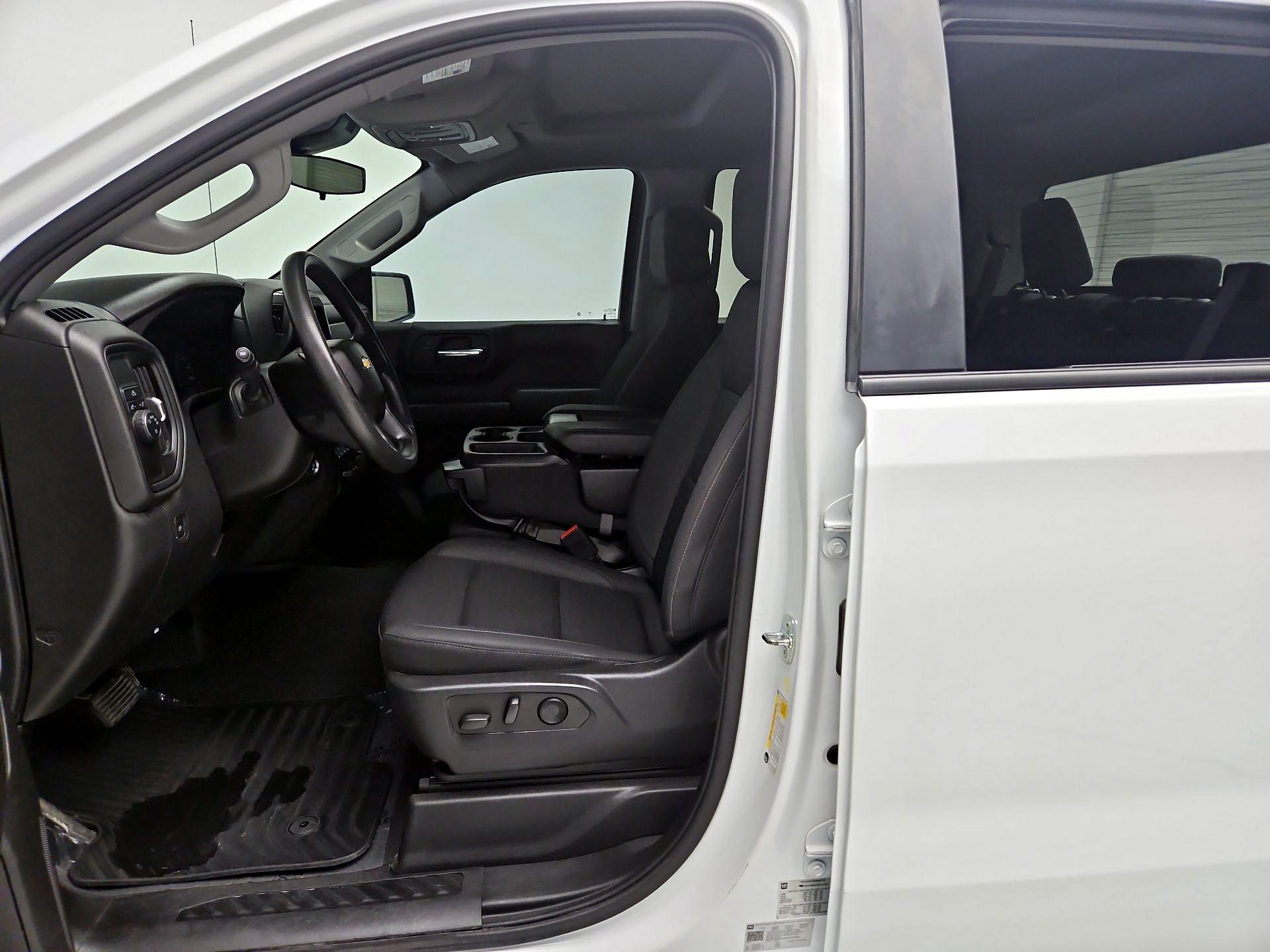 Thumbnail: 2023 Chevrolet Silverado 1500 - 9