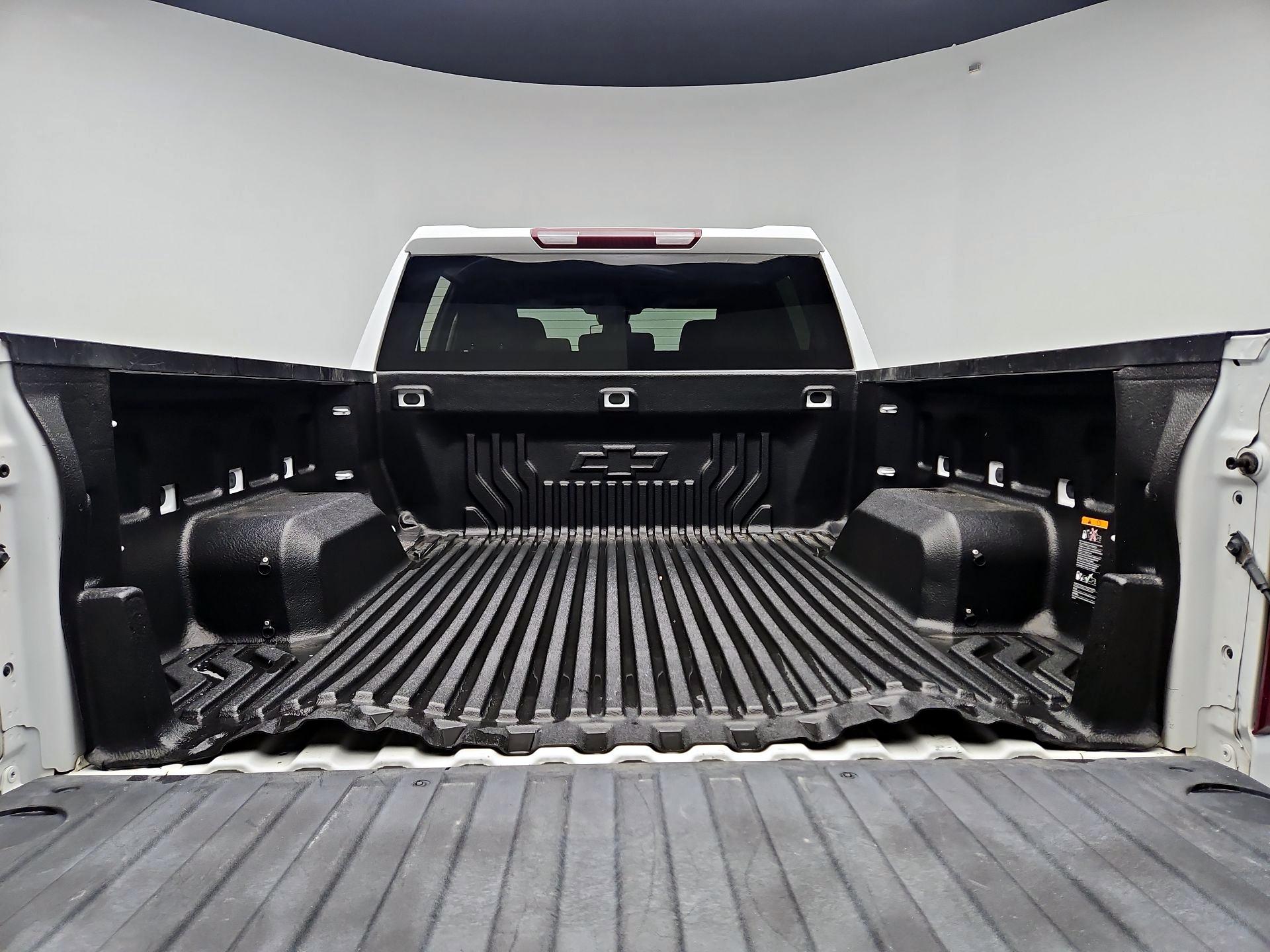 Thumbnail: 2023 Chevrolet Silverado 1500 - 18