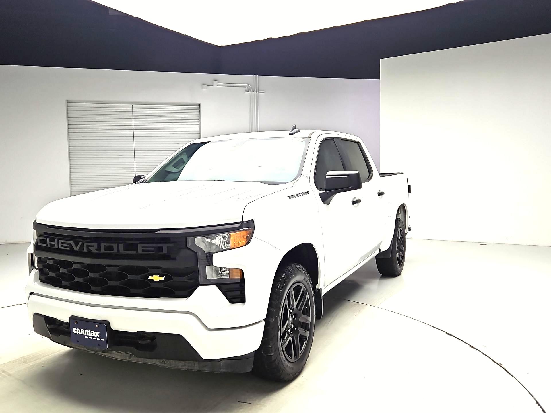 Thumbnail: 2023 Chevrolet Silverado 1500 - 3