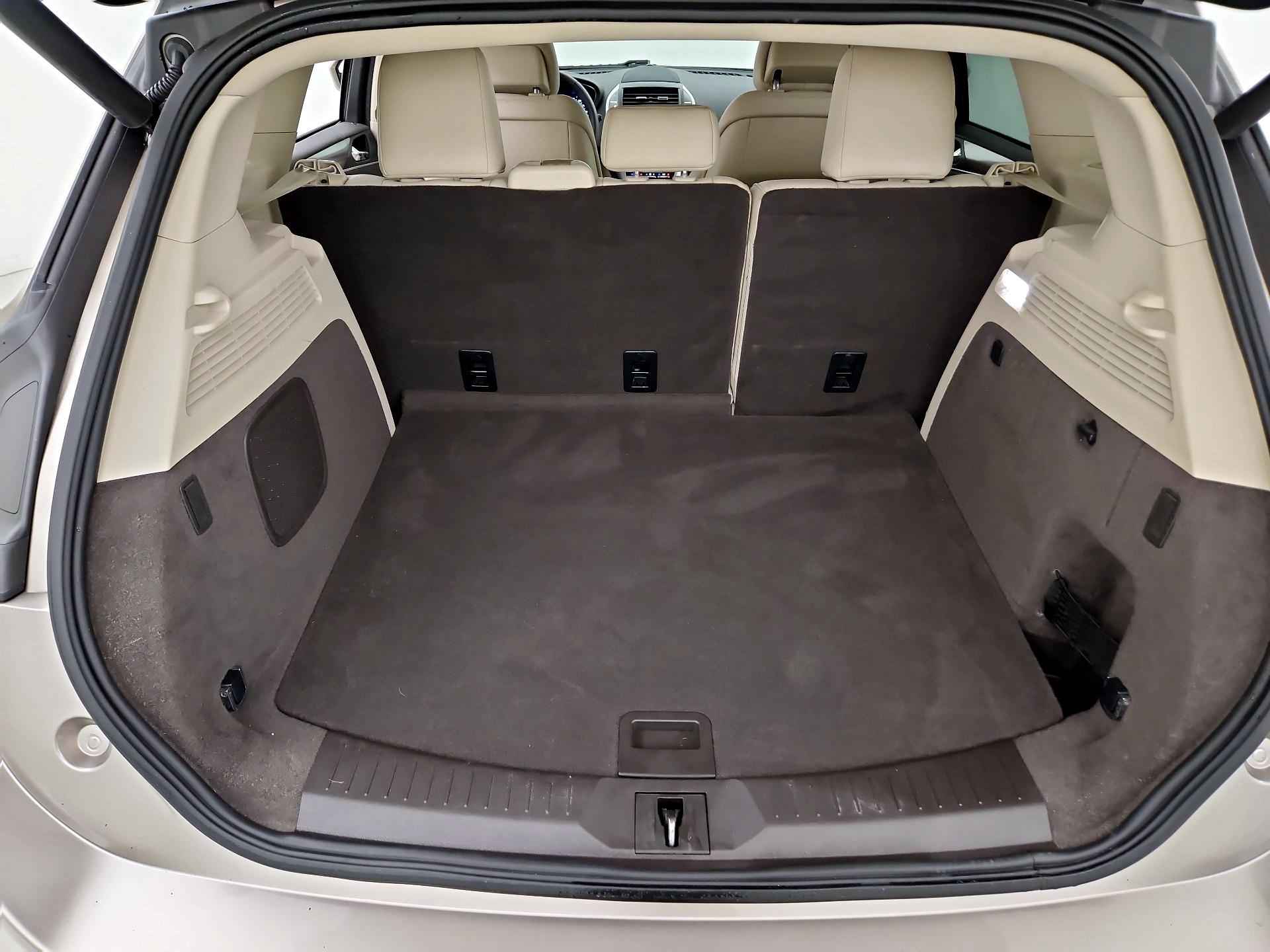 Thumbnail: 2019 Lincoln MKC - 20