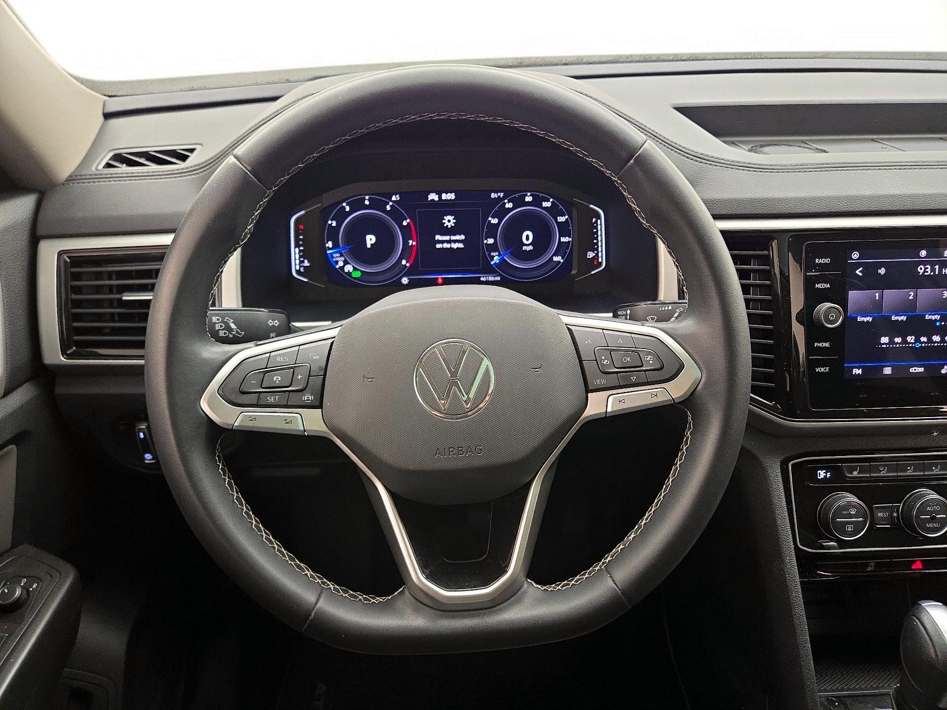 Thumbnail: 2023 Volkswagen Atlas - 10