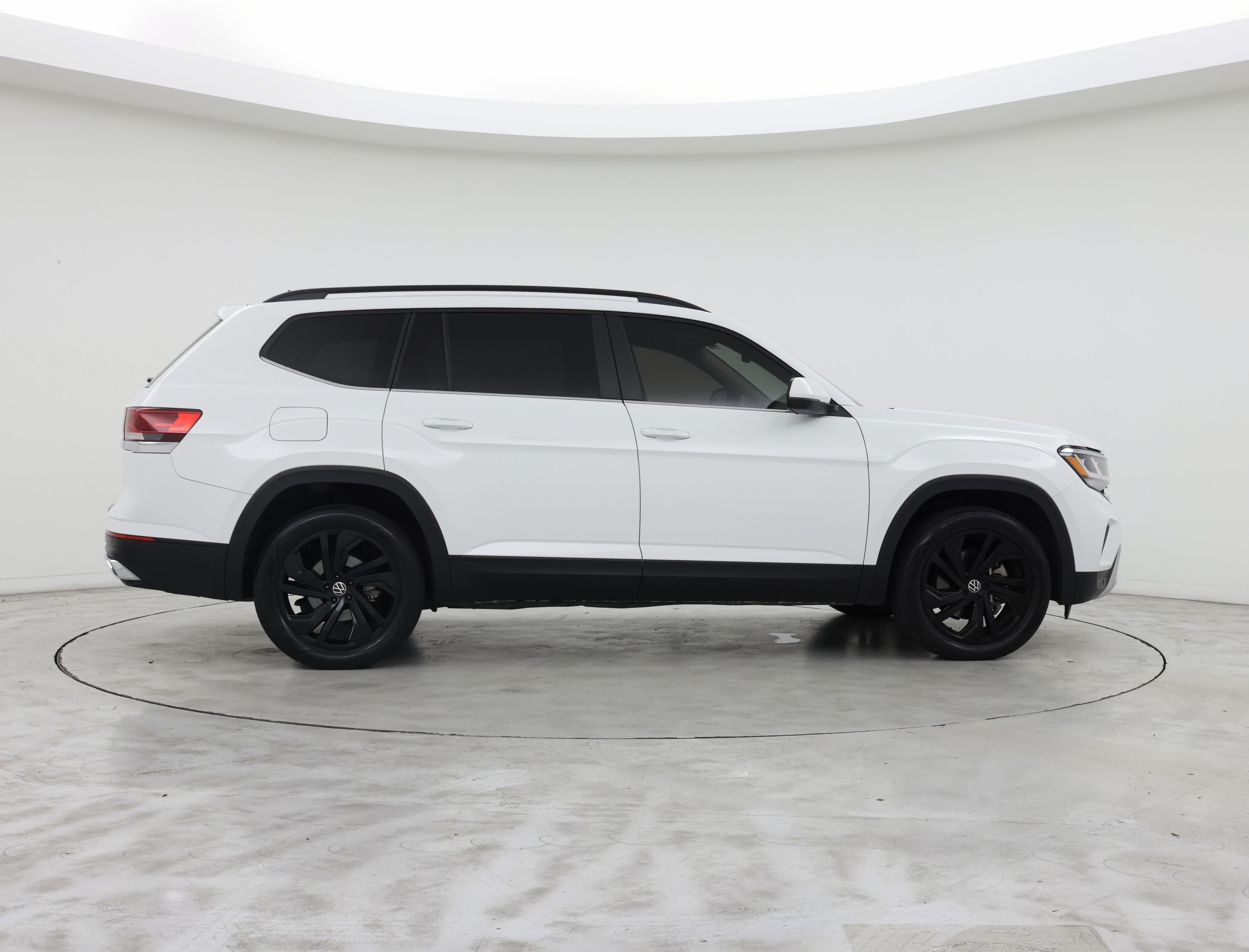 Thumbnail: 2023 Volkswagen Atlas - 7