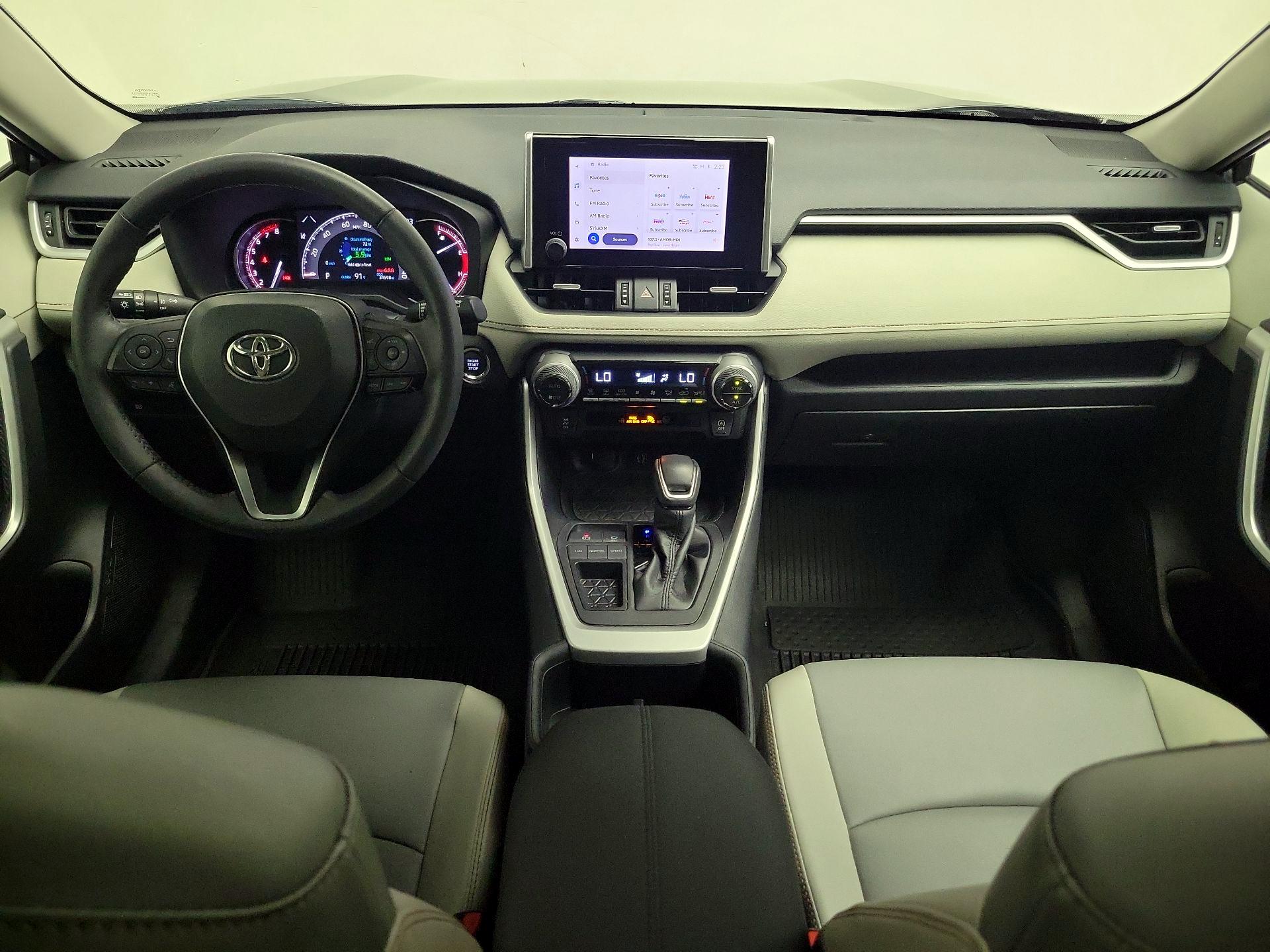 Thumbnail: 2024 Toyota RAV4 - 9