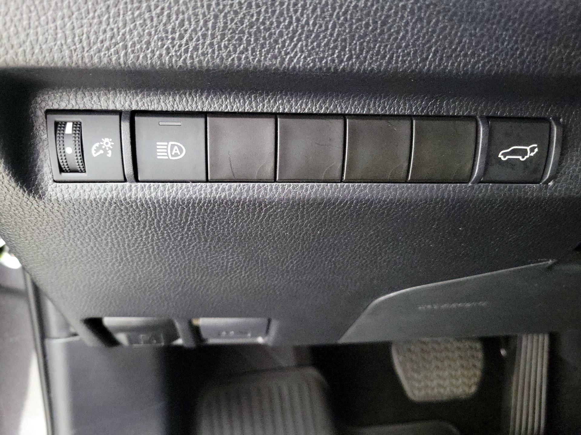 Thumbnail: 2024 Toyota RAV4 - 13