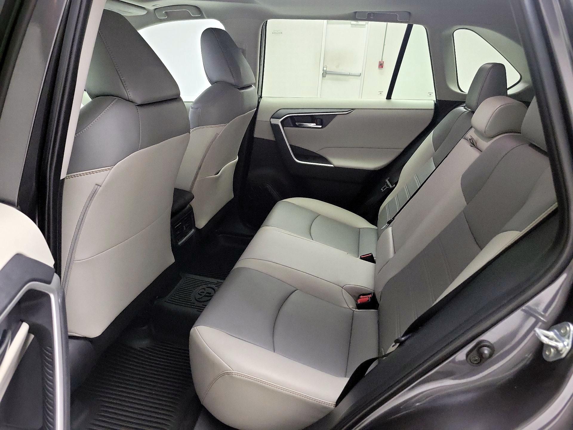 Thumbnail: 2024 Toyota RAV4 - 20