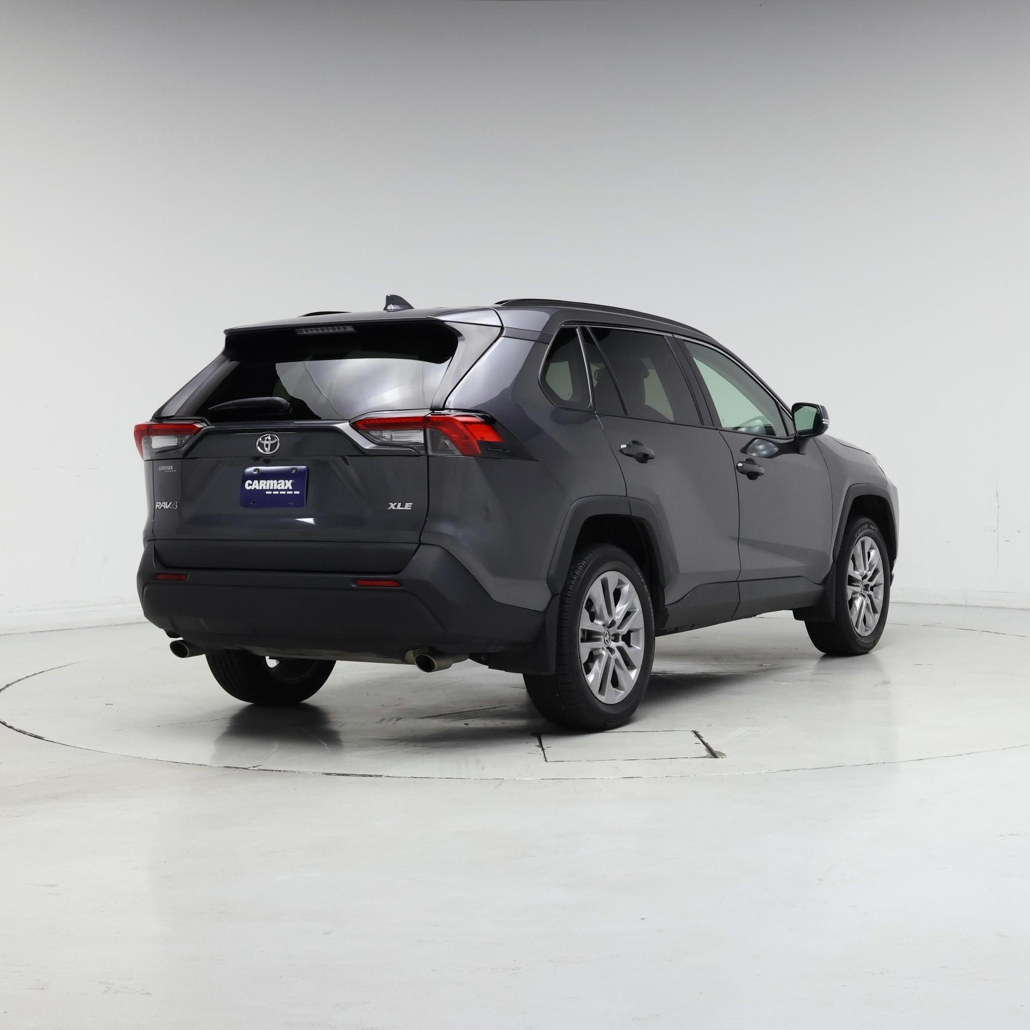 Thumbnail: 2024 Toyota RAV4 - 8