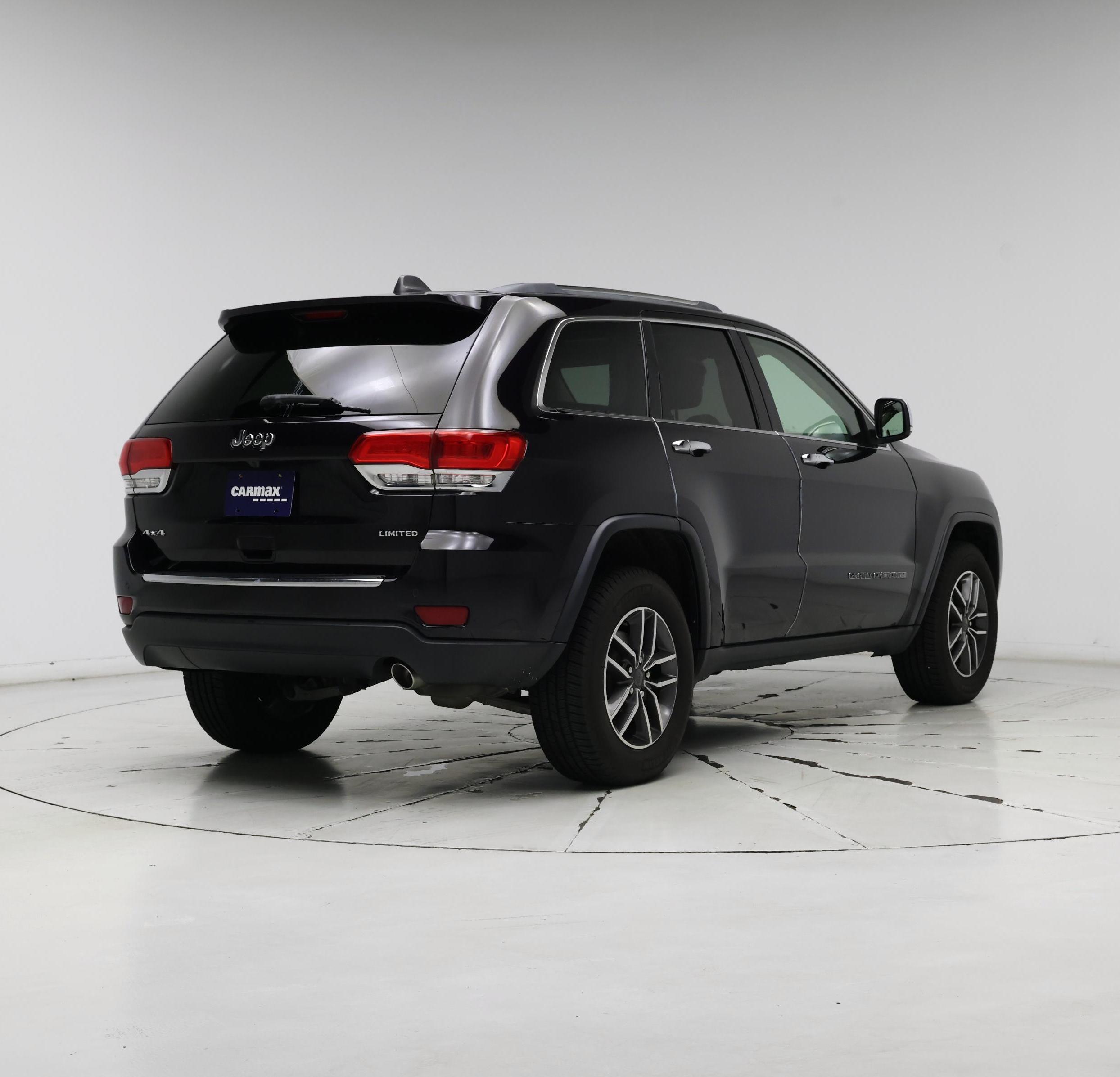 Thumbnail: 2019 Jeep Grand Cherokee - 8