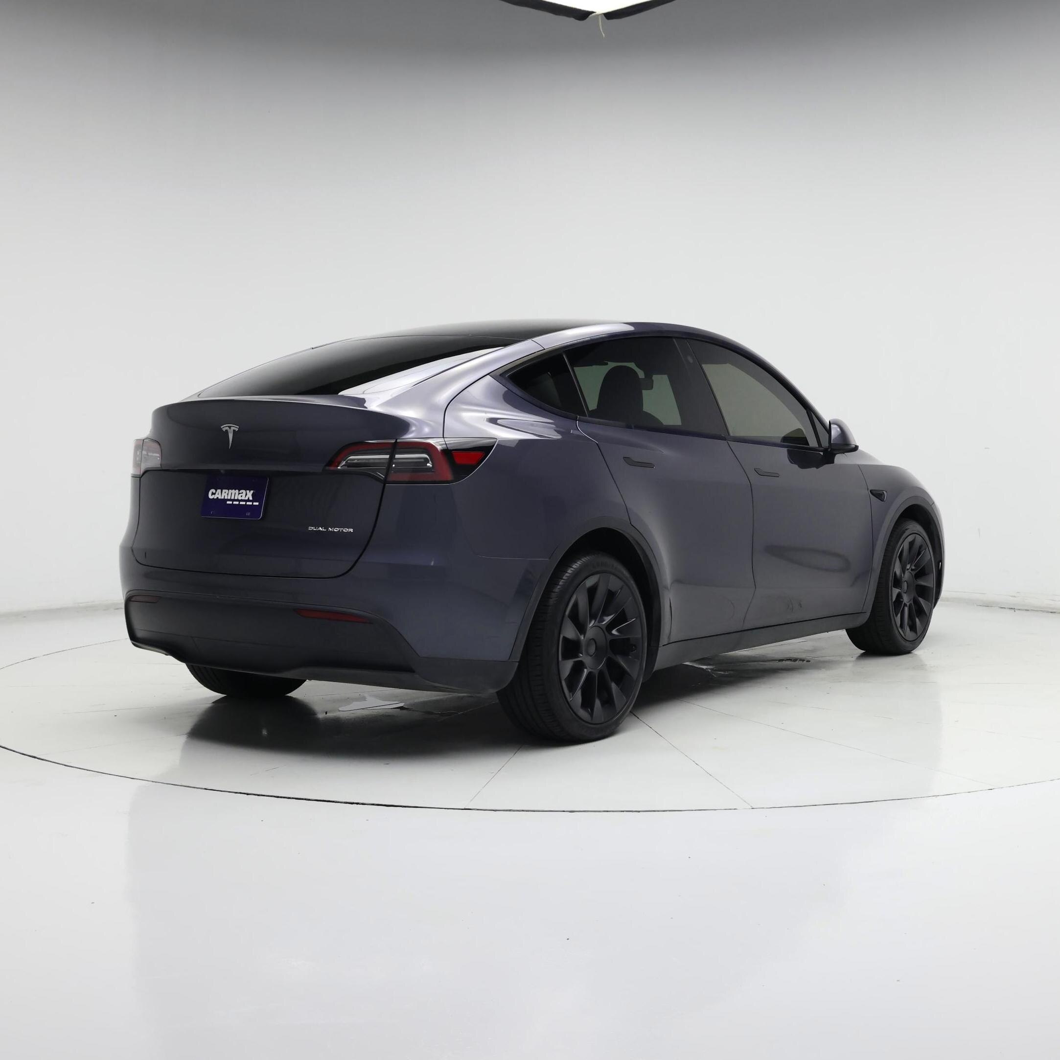 Thumbnail: 2023 Tesla Model Y - 8