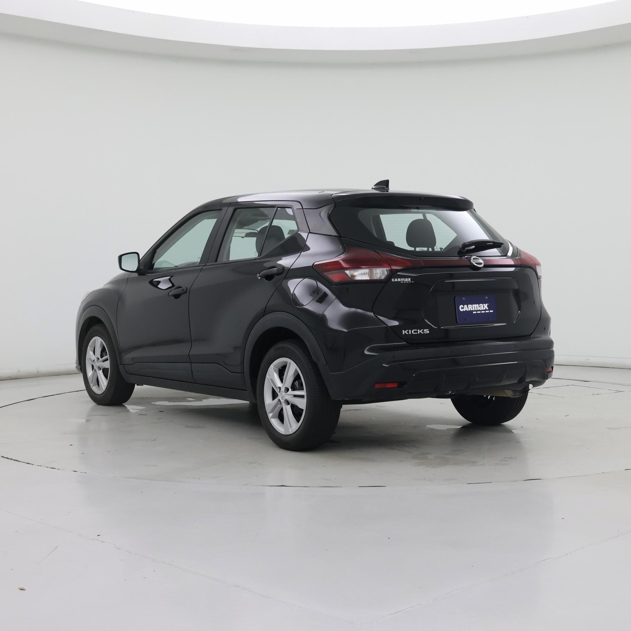 Thumbnail: 2021 Nissan Kicks - 2