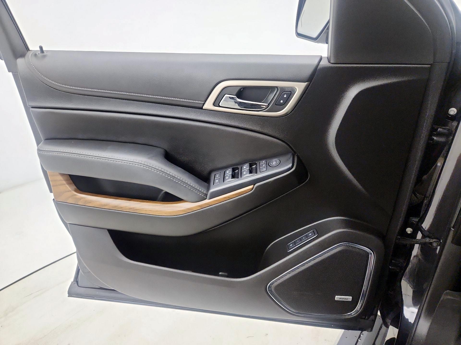 Thumbnail: 2020 GMC Yukon XL - 12