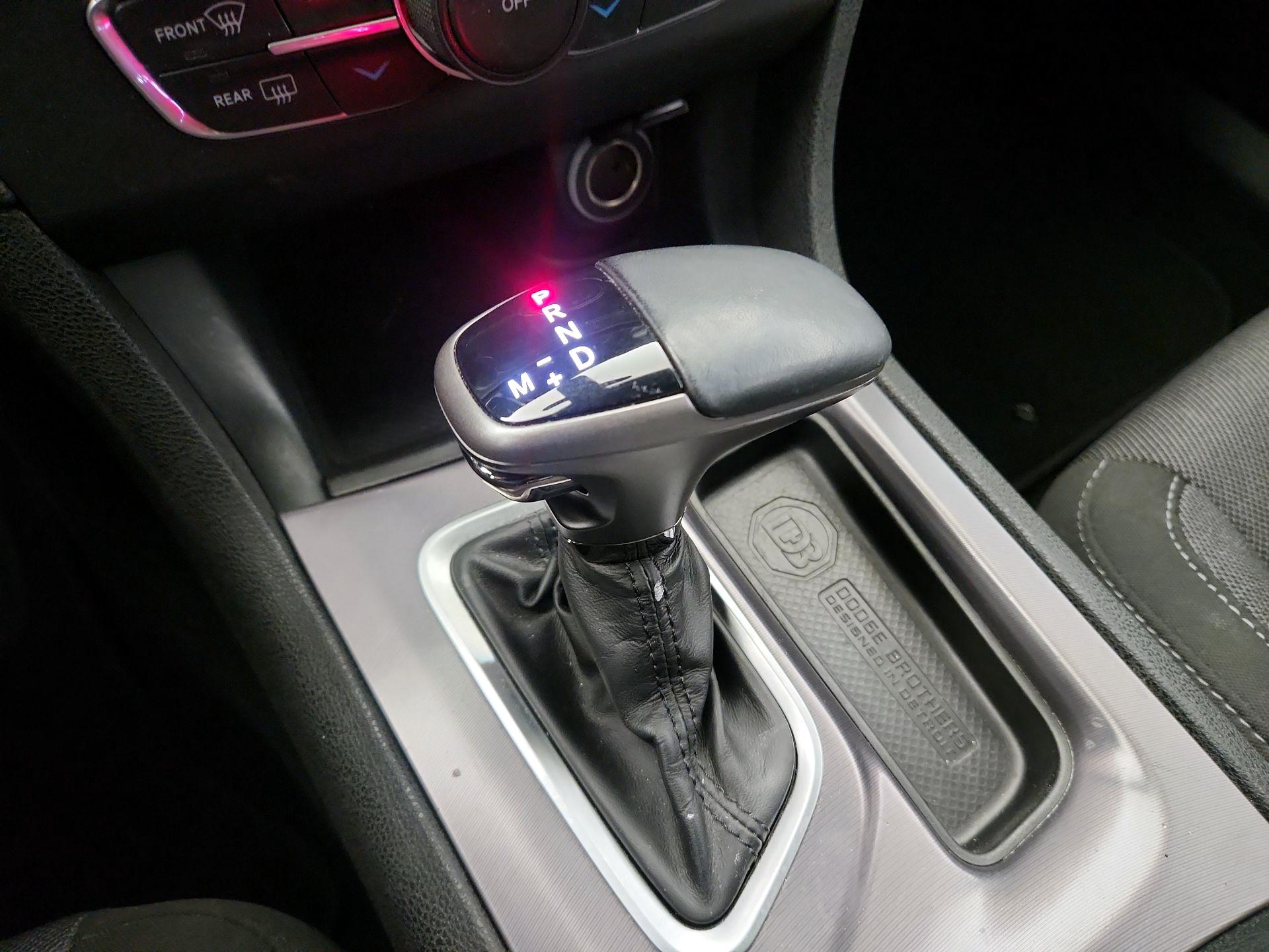 Thumbnail: 2020 Dodge Charger - 15
