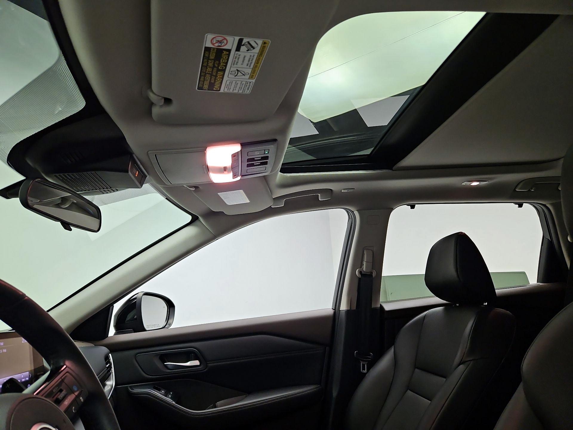 Thumbnail: 2022 Nissan Rogue - 19