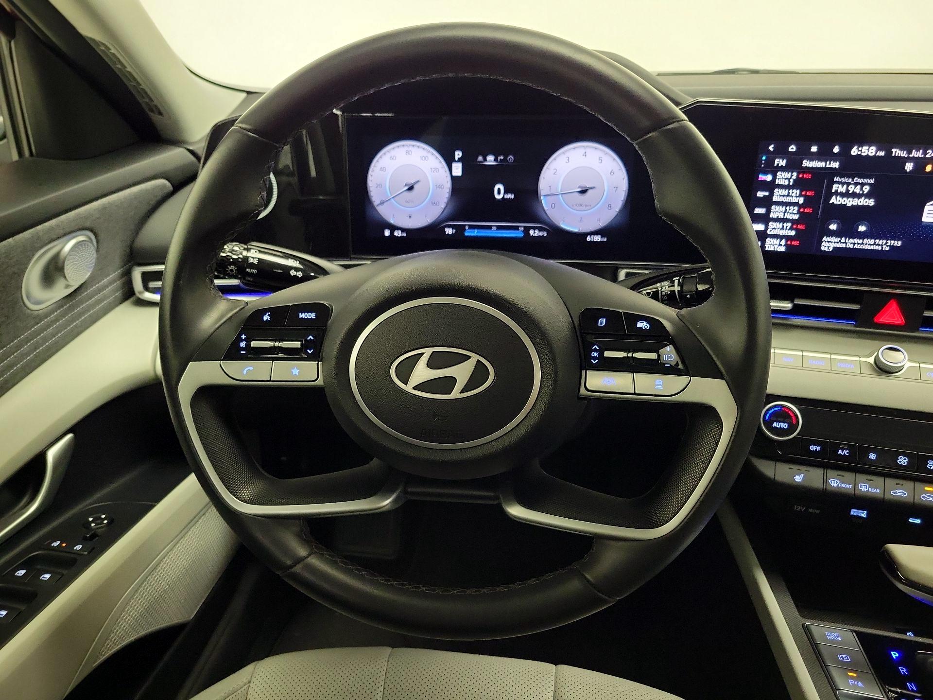 Thumbnail: 2024 Hyundai Elantra - 10