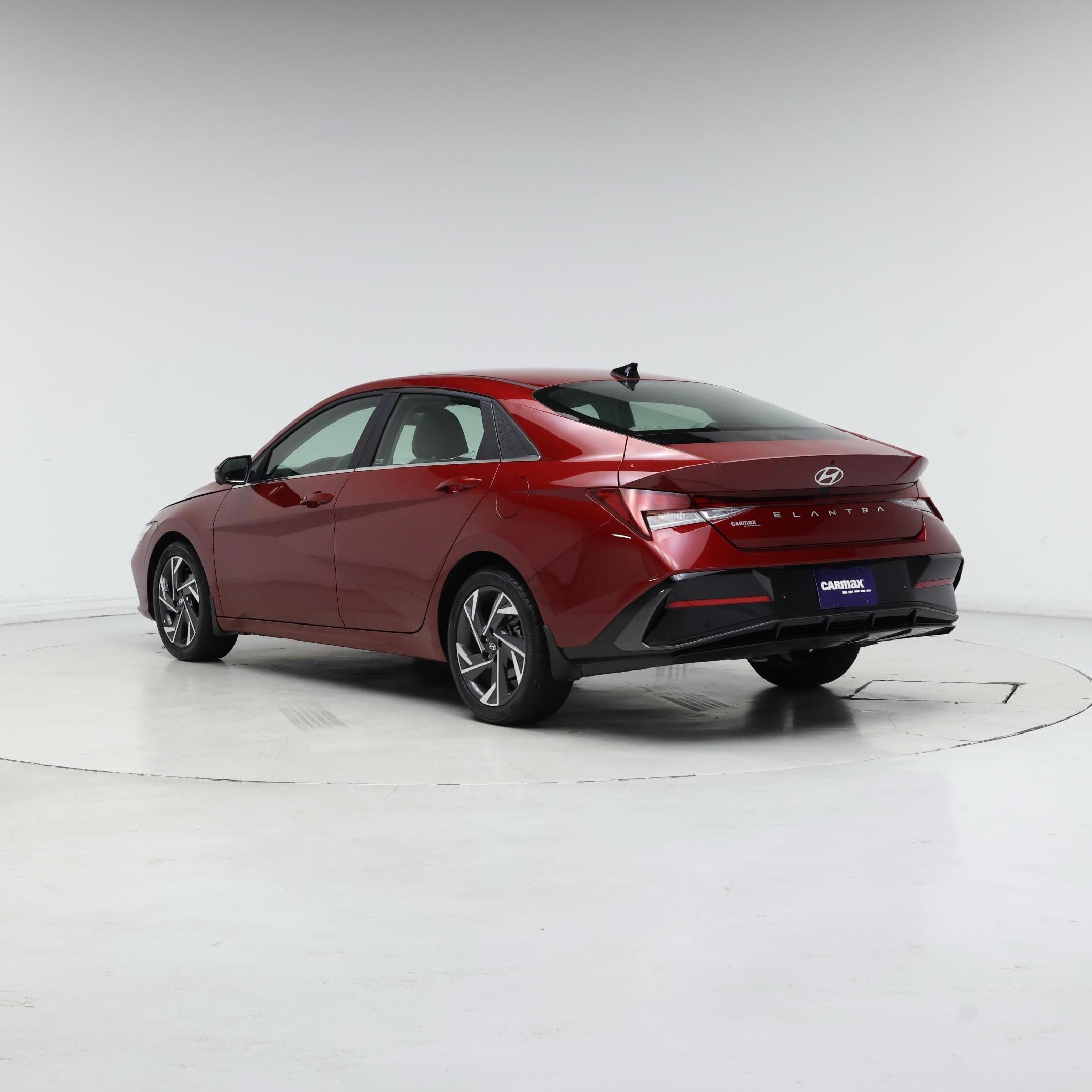 Thumbnail: 2024 Hyundai Elantra - 2