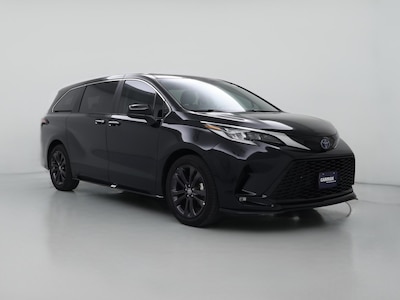Black 2024 Toyota Sienna Hybrid XSE