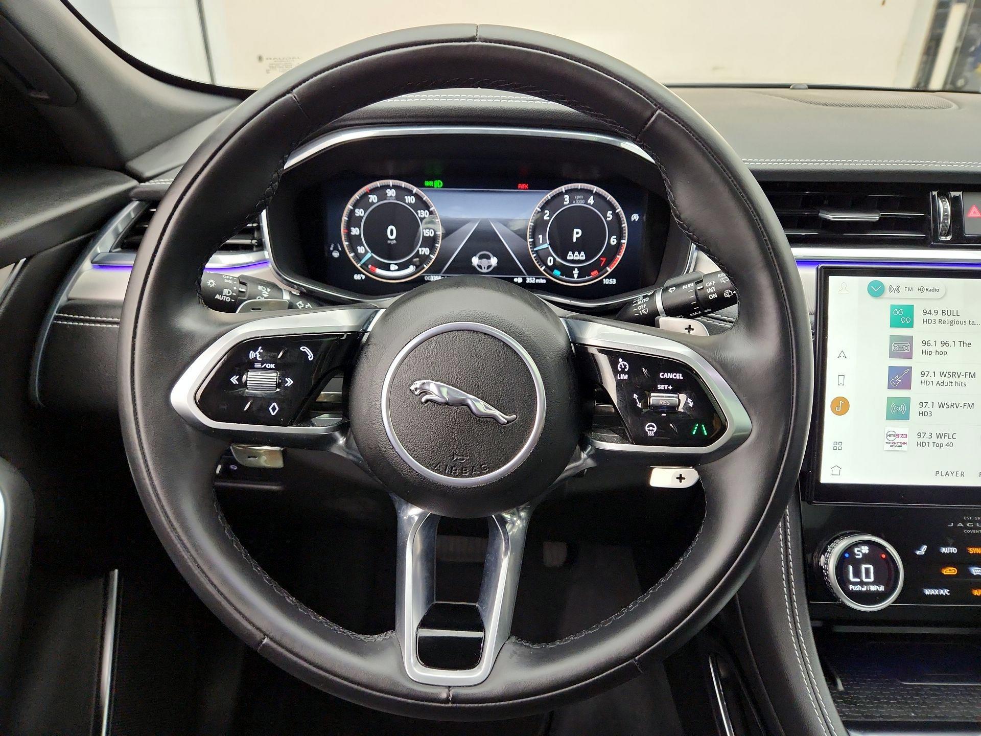 Thumbnail: 2024 Jaguar F-Pace - 10
