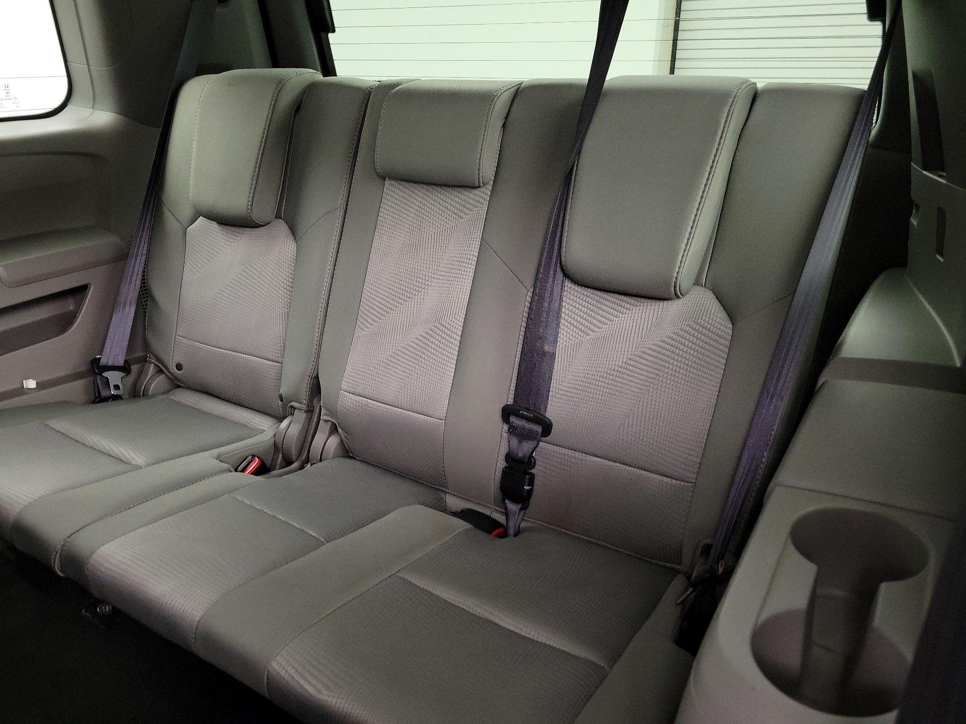 Thumbnail: 2014 Honda Pilot - 19