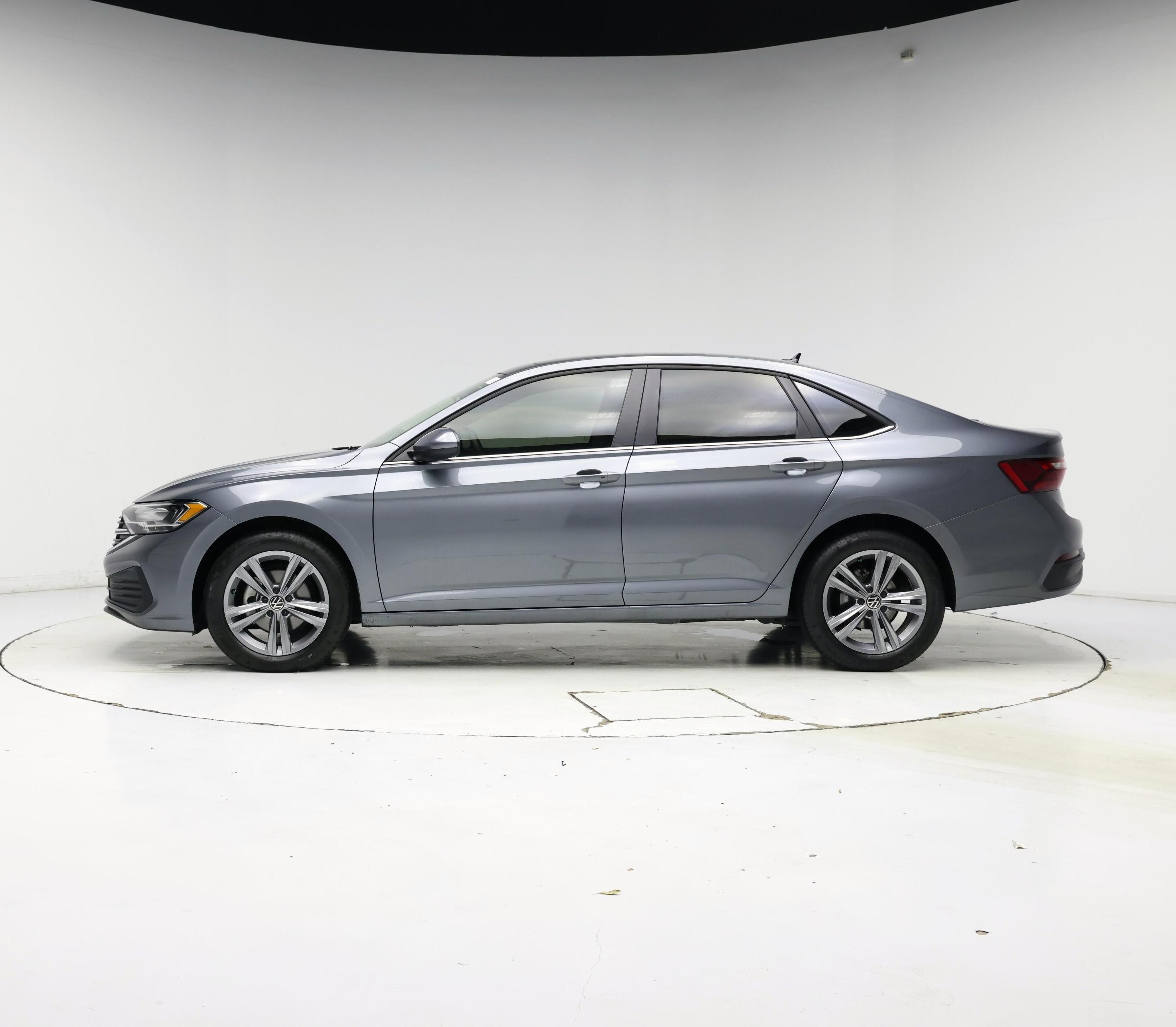 Thumbnail: 2024 Volkswagen Jetta - 3