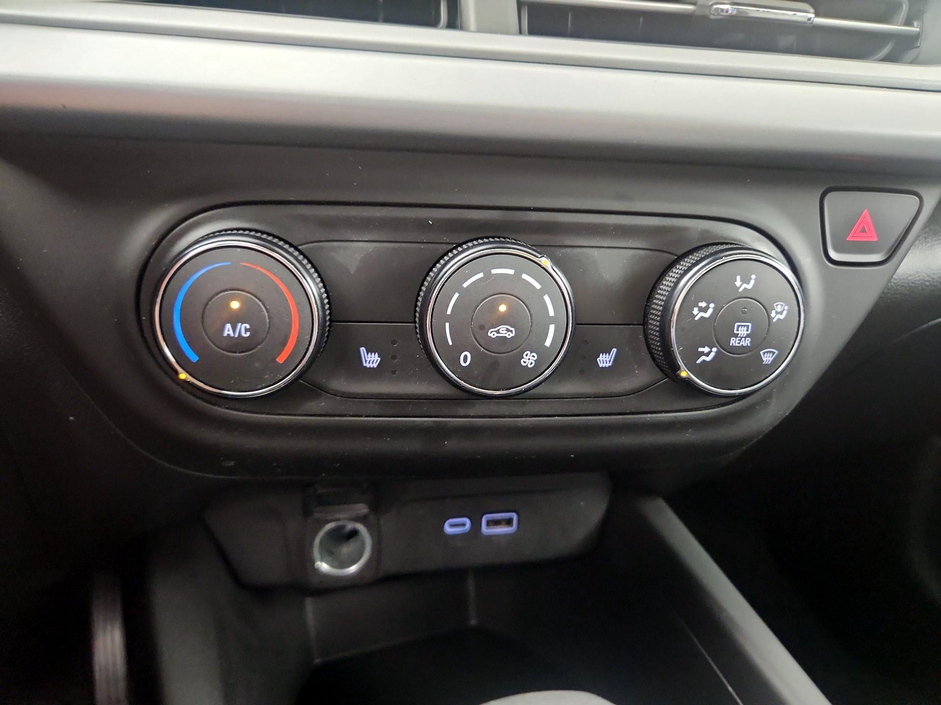Thumbnail: 2024 Chevrolet Trax - 14