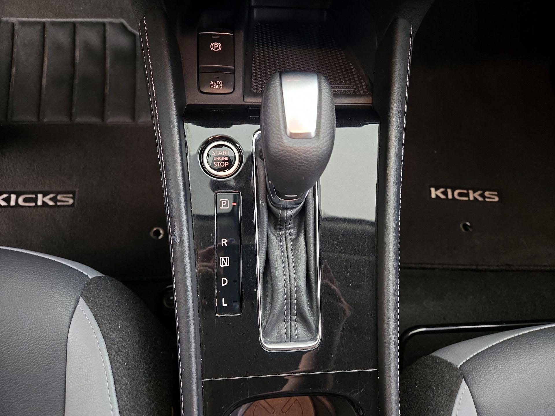 Thumbnail: 2024 Nissan Kicks - 17