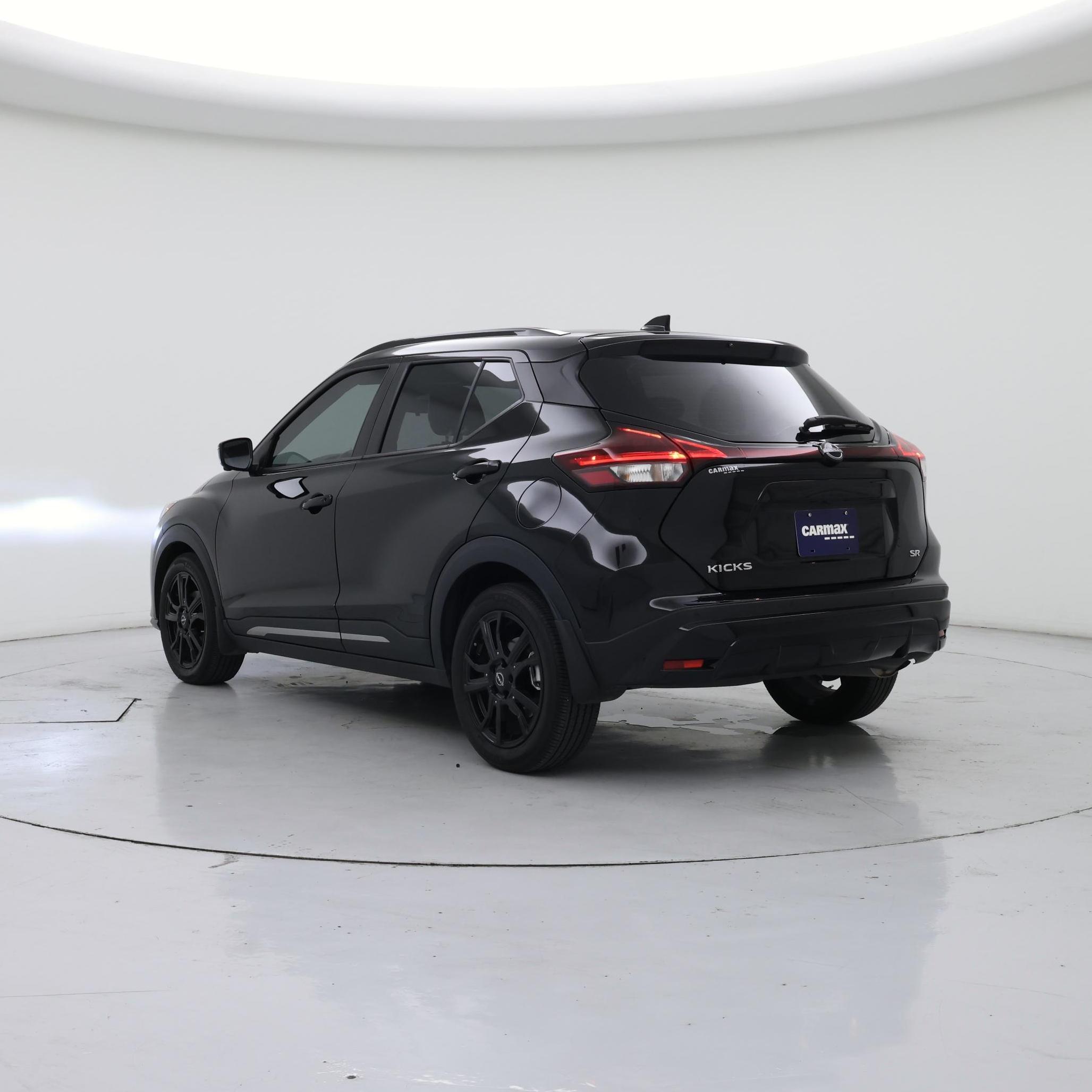 Thumbnail: 2024 Nissan Kicks - 2