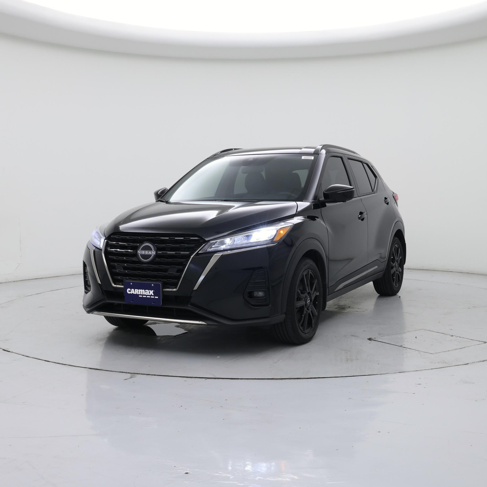 Thumbnail: 2024 Nissan Kicks - 4