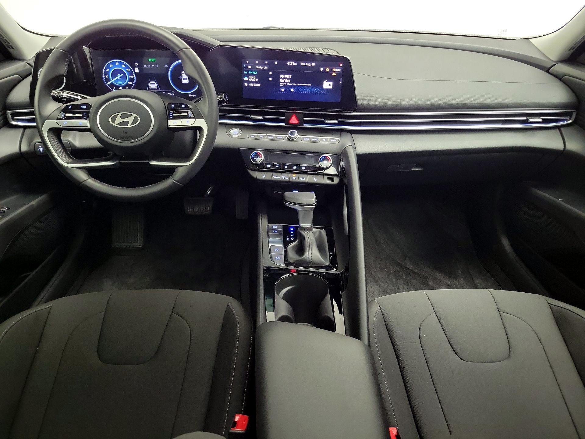 Thumbnail: 2025 Hyundai Elantra - 9